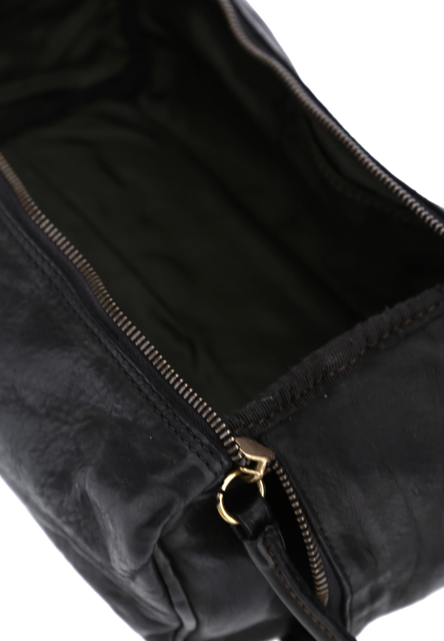 campomaggi-cefal-beauty-case-santarcangelo-nero-in-pelle image 3