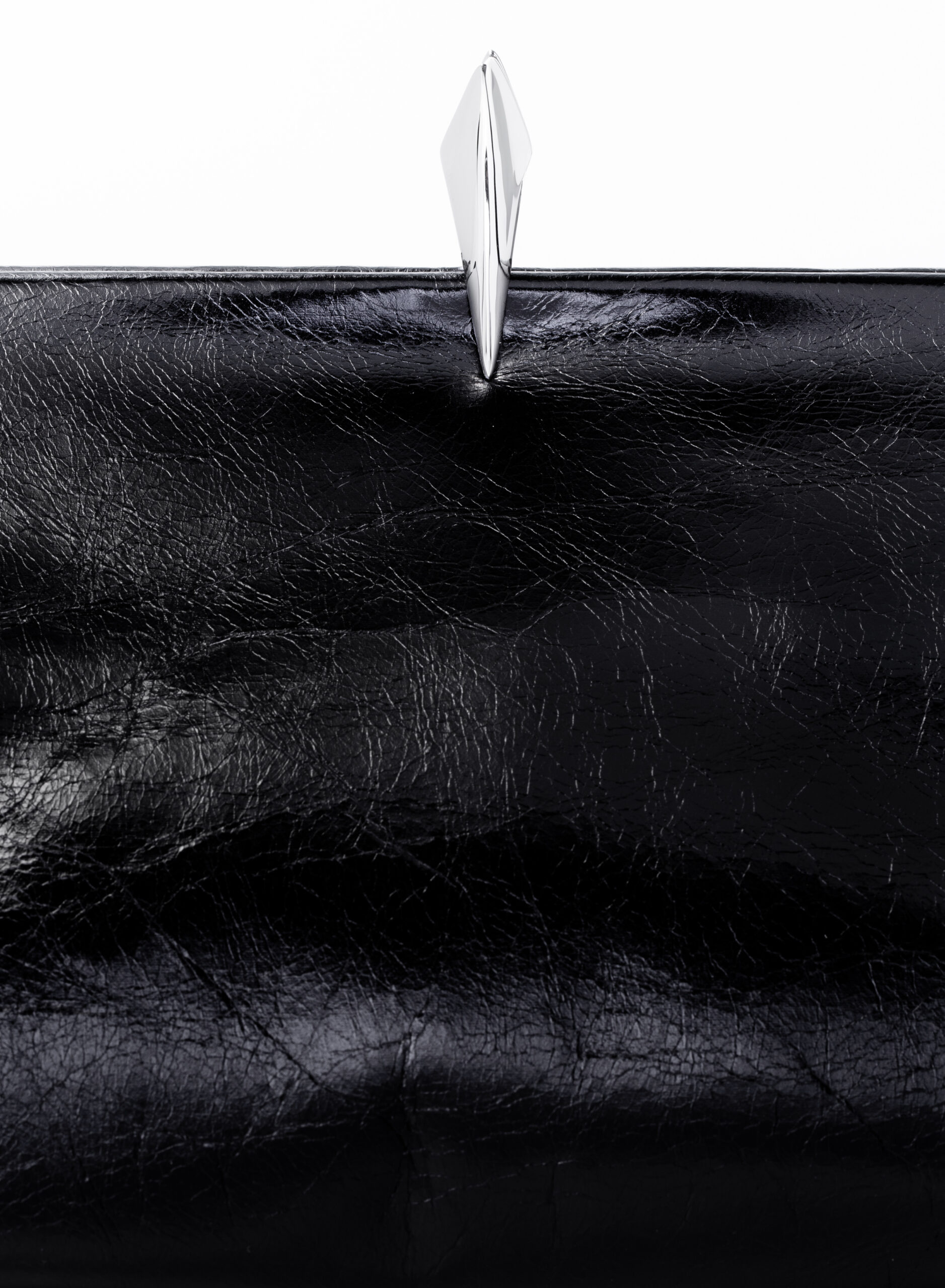benedetta-bruzziches-sophia-borsa-donna-nightly image 5