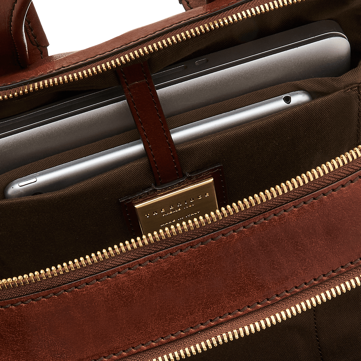 the-bridge-zaino-uomo-in-pelle-porta-pc-due-zip-marrone-oro image 2
