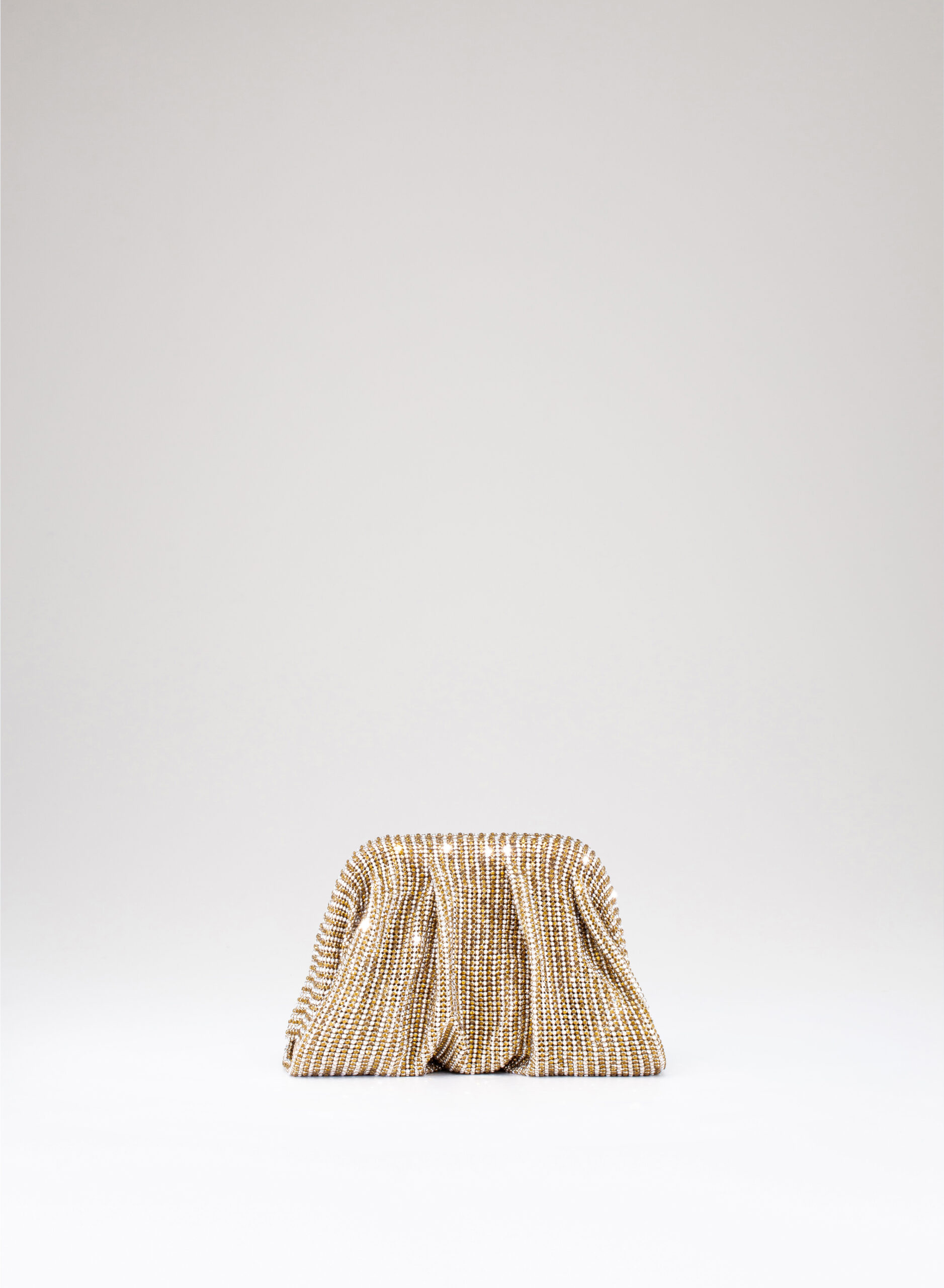 benedetta-bruzziches-venus-la-petite-borsa-donna-the-great-gatsby image 1