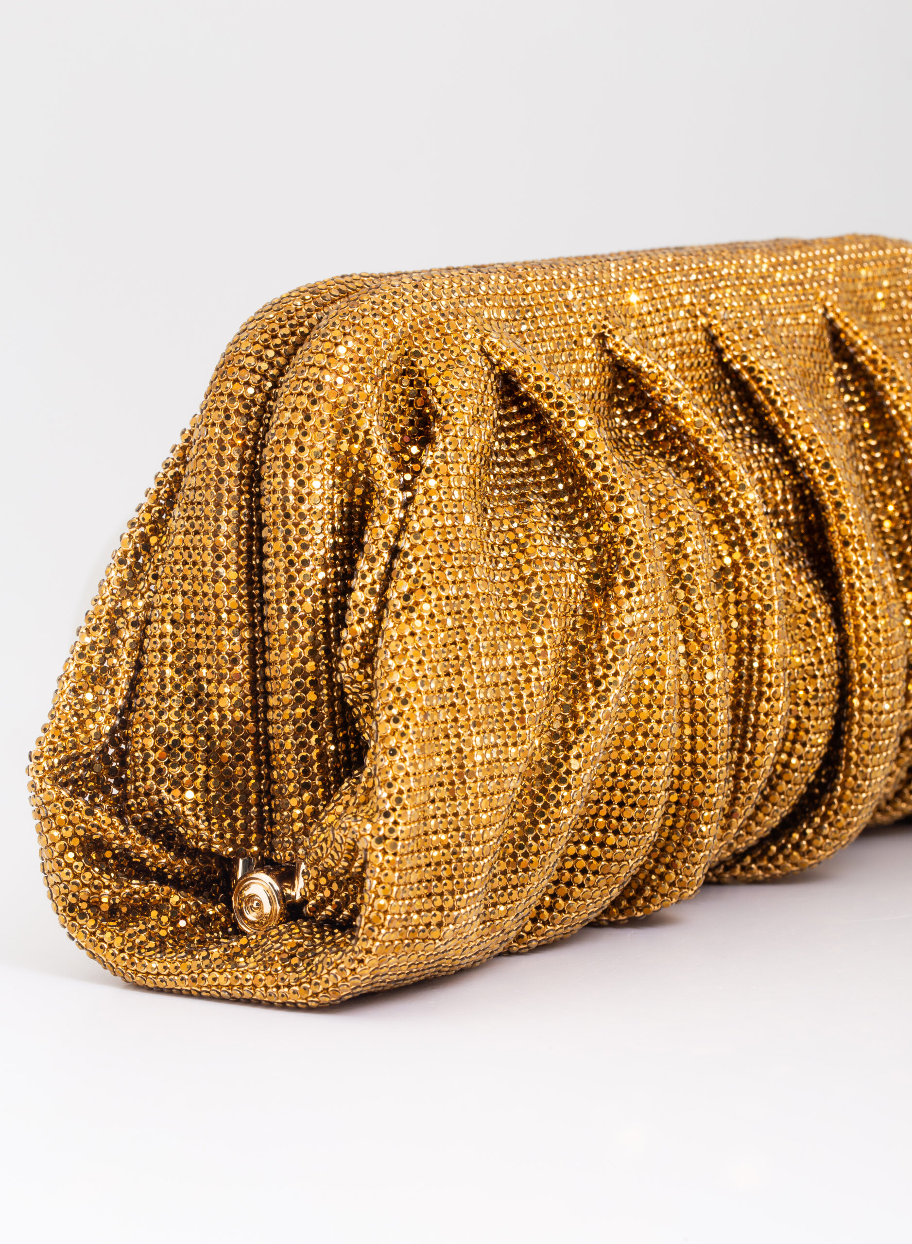 benedetta-bruzziches-venus-la-grande-borsa-donna-sogno-d-estate image 6