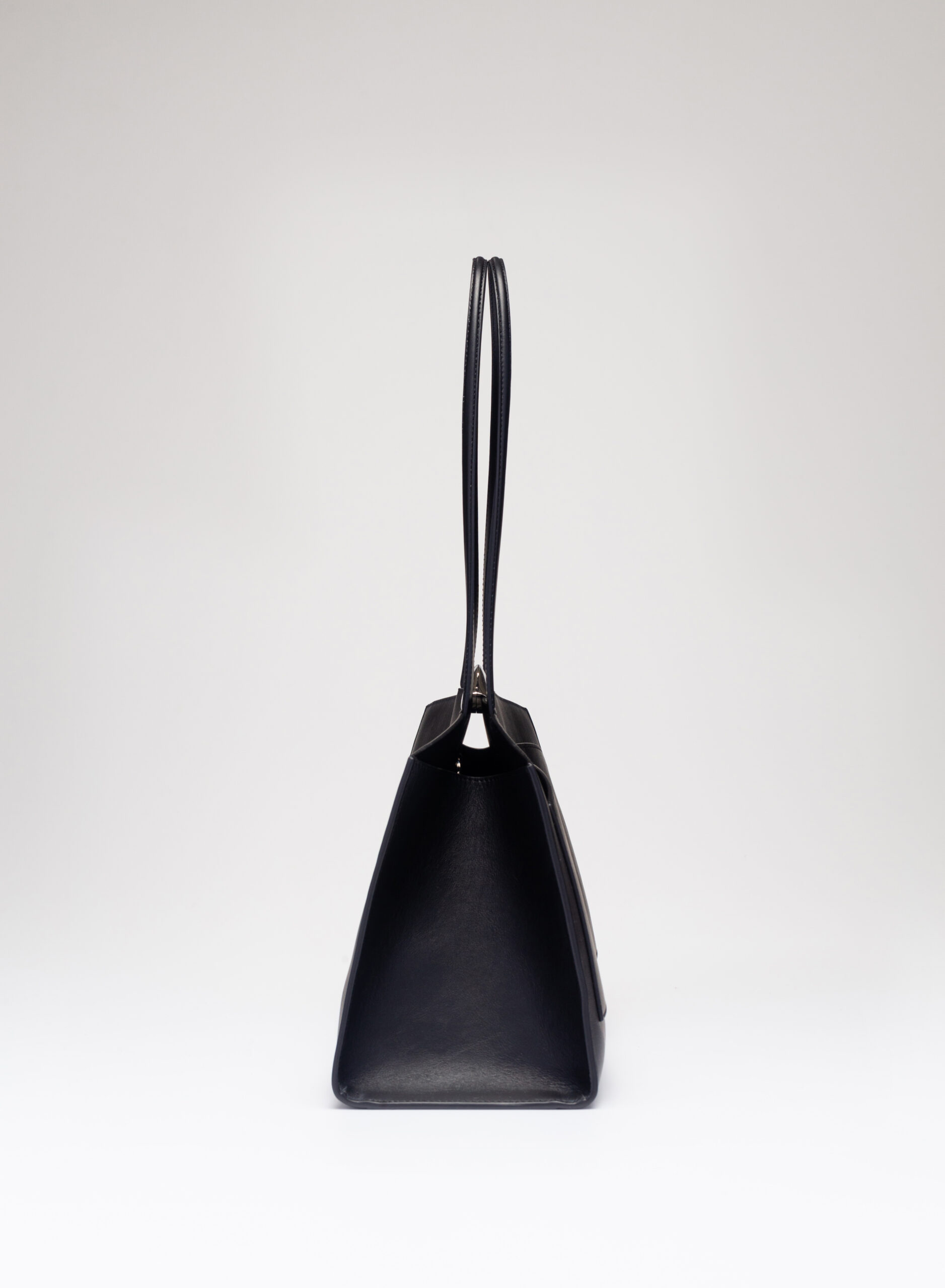 benedetta-bruzziches-serena-nightly-borsa-donna image 2