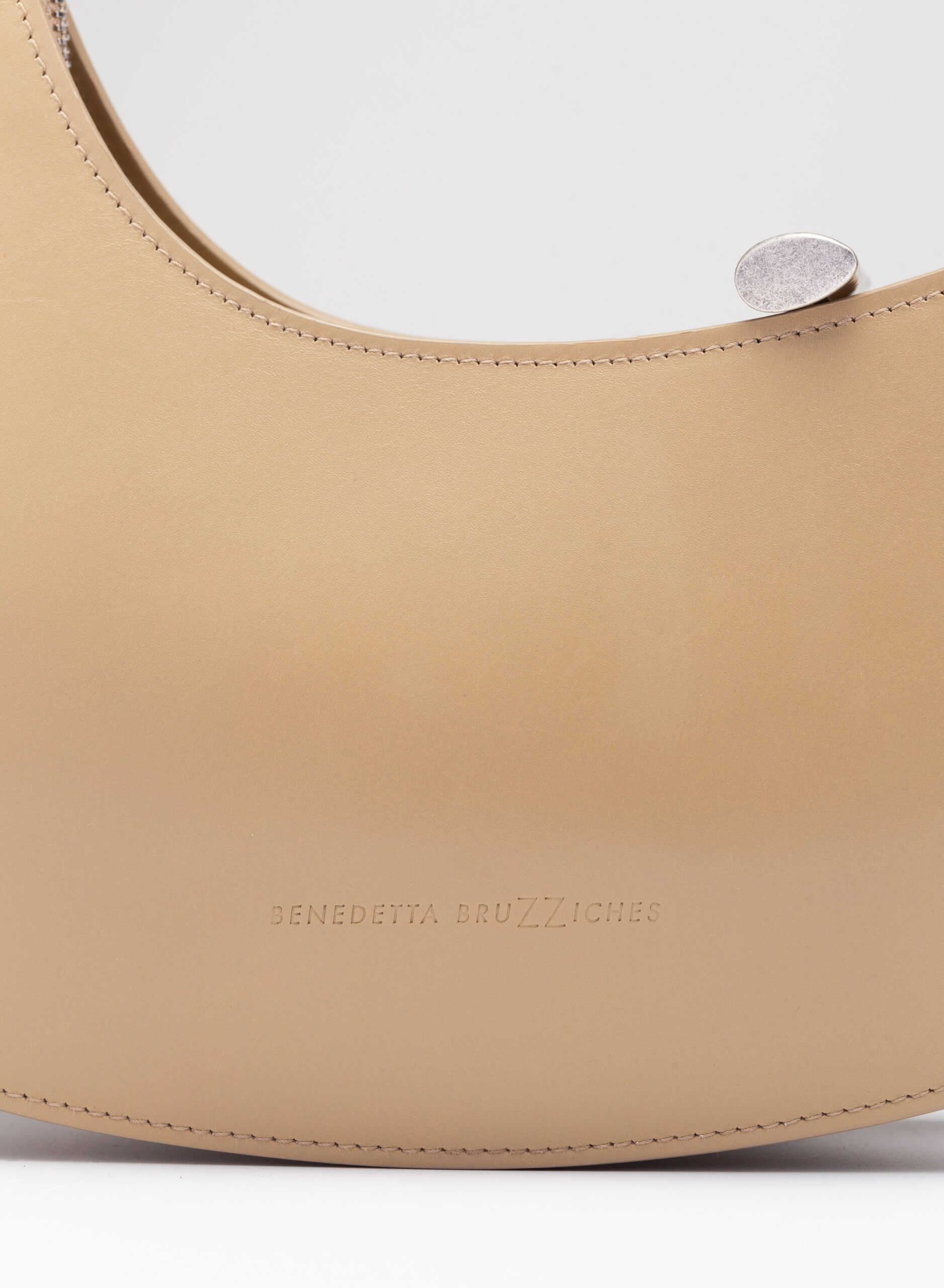 benedetta-bruzziches-raffaella-trench-coat-borsa-donna-premium image 6