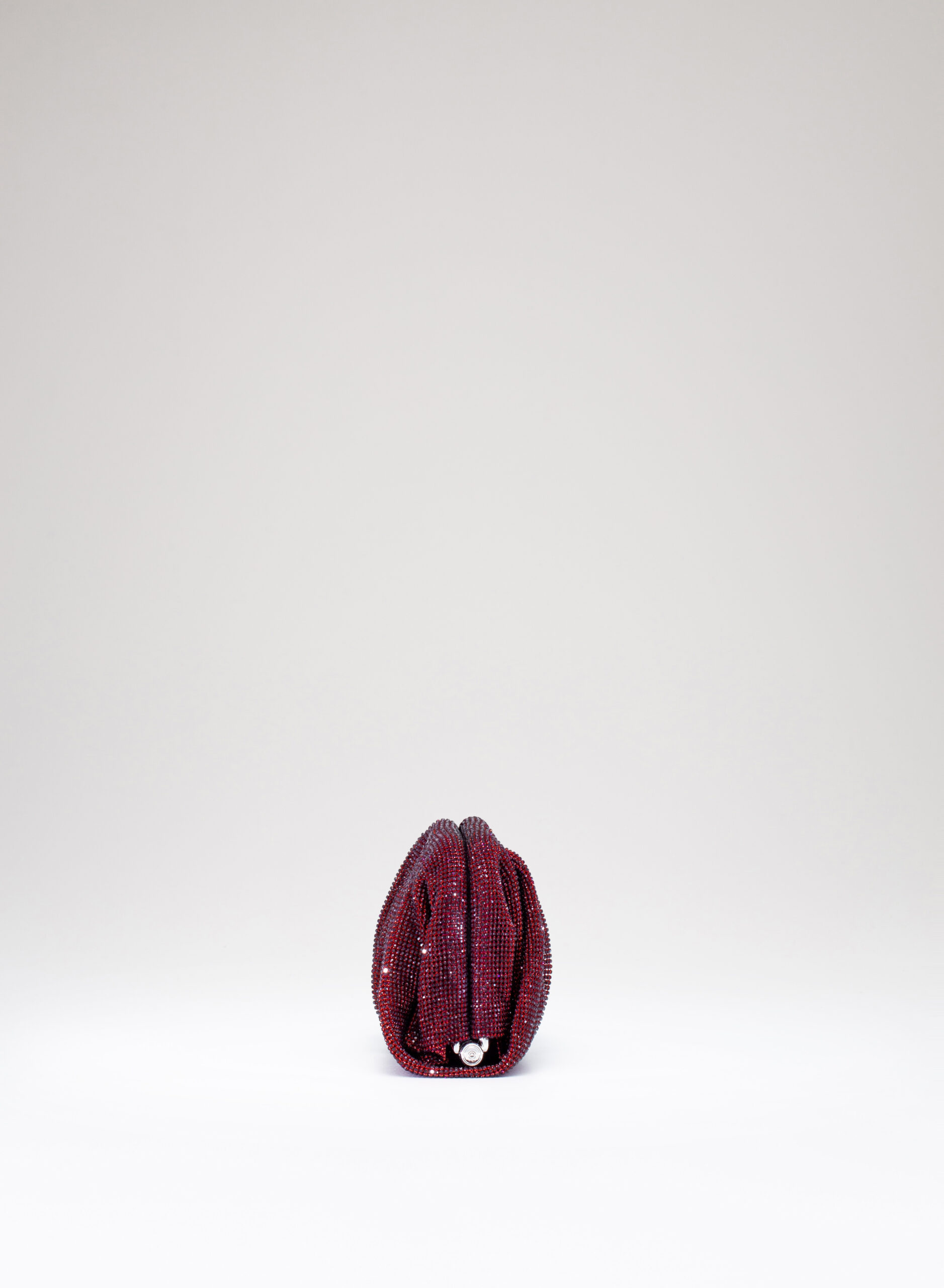 benedetta-bruzziches-venus-la-petite-borsa-donna-miss-dracula image 5