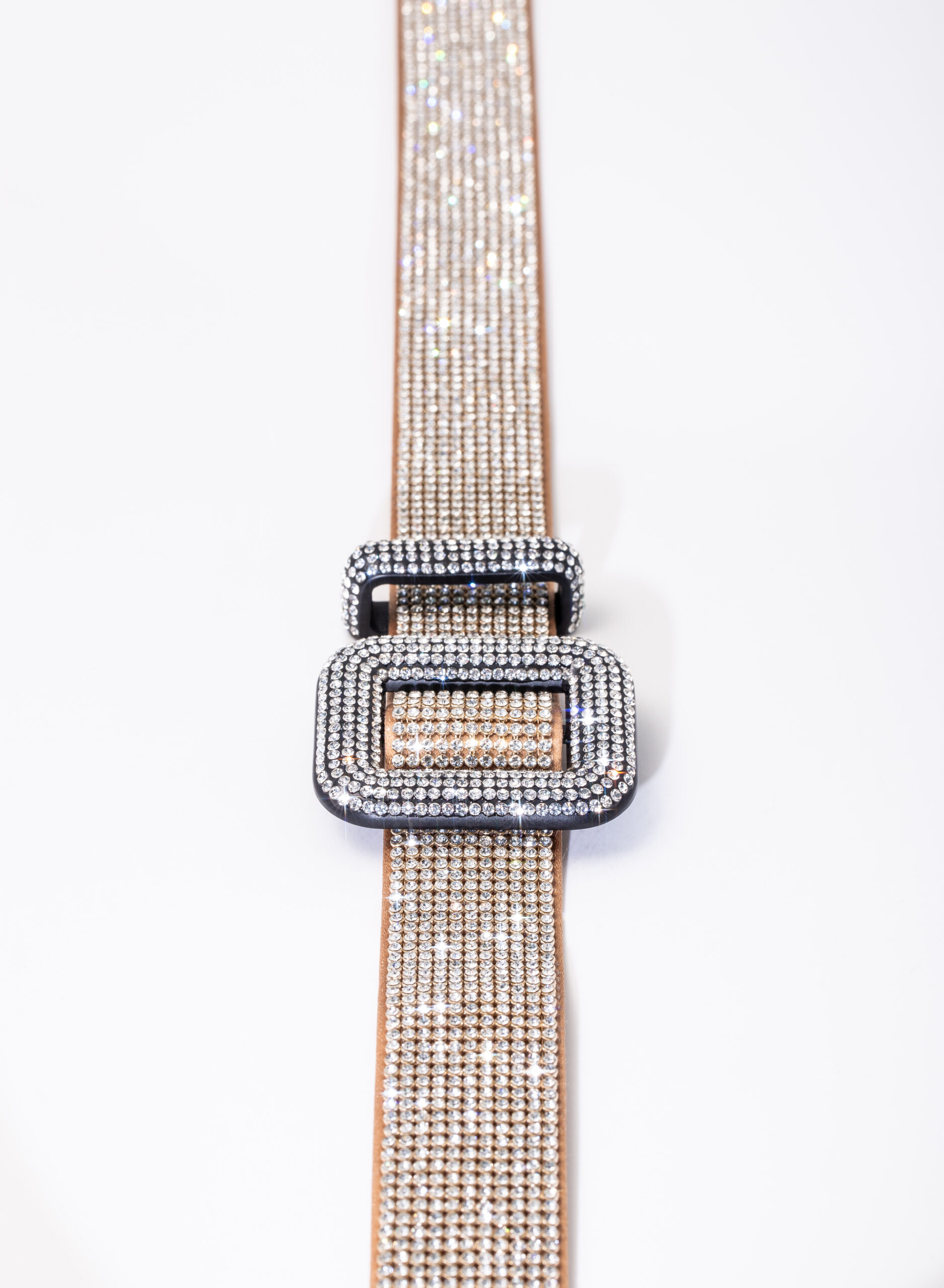 benedetta-bruzziches-venus-belt-la-petite-morning-on-canvas-cintura-donna image 3