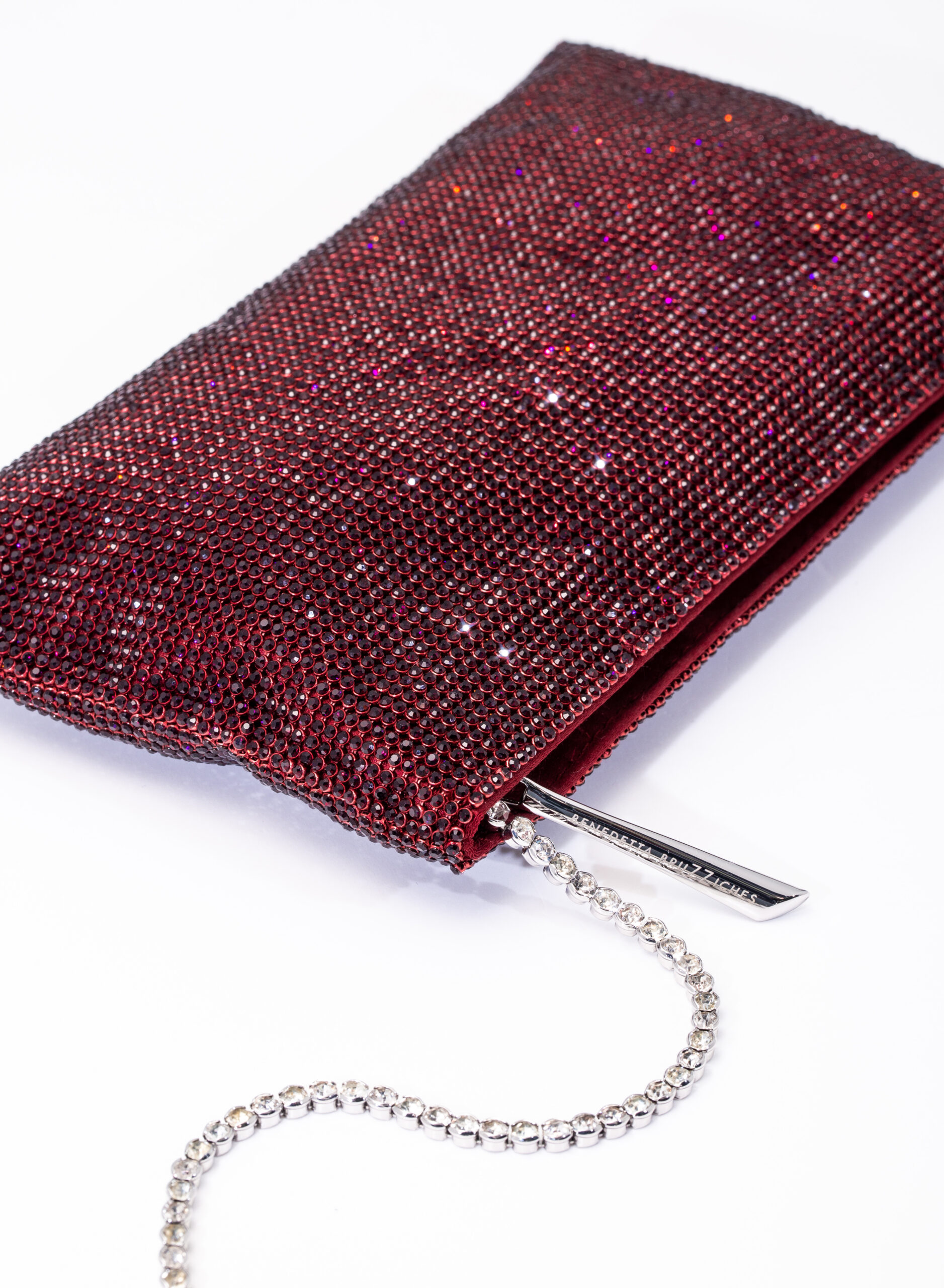benedetta-bruzziches-your-best-friend-la-petite-borsa-donna-miss-dracula image 3