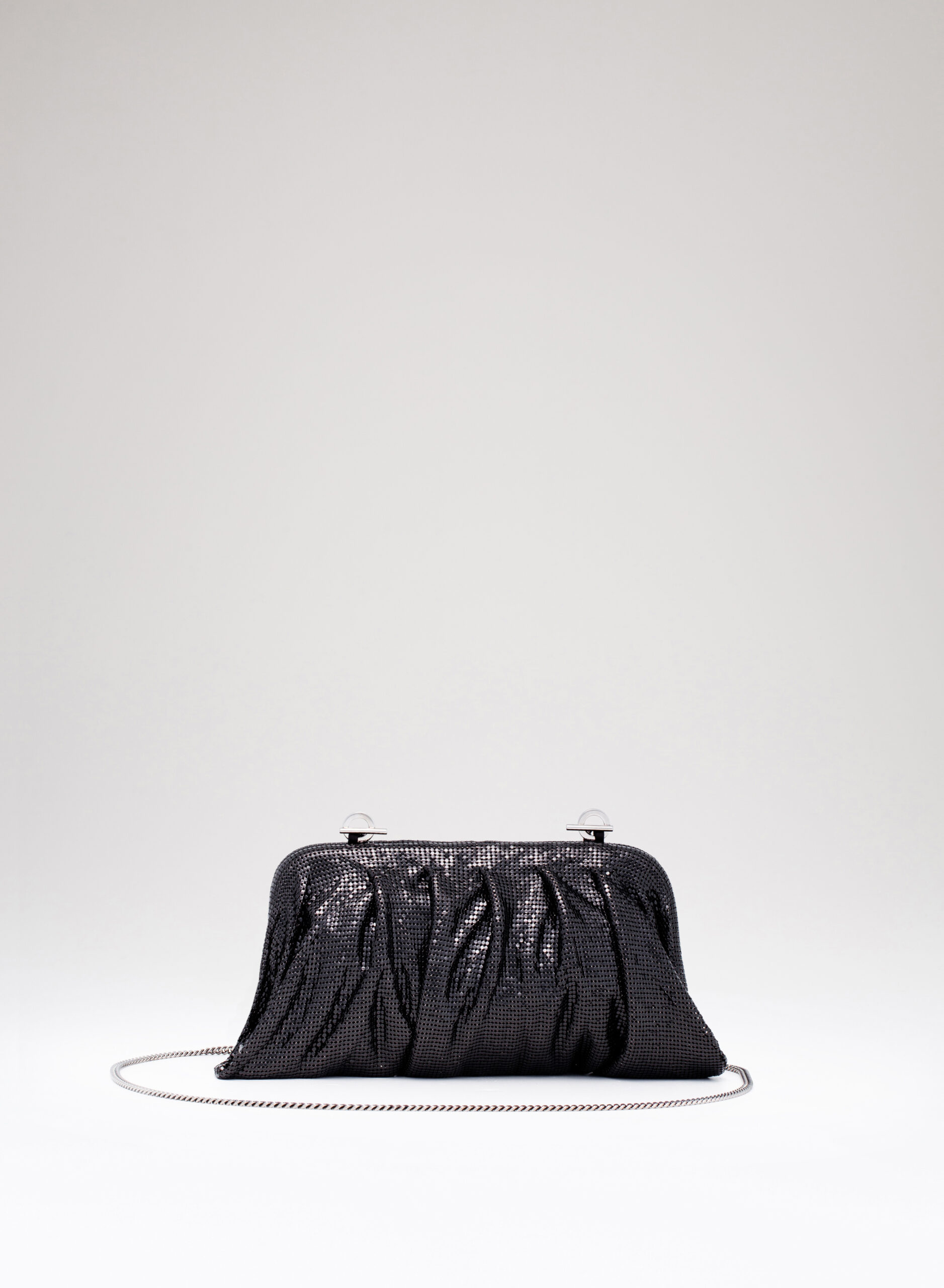 benedetta-bruzziches-venus-la-grande-borsa-donna-pluto image 3
