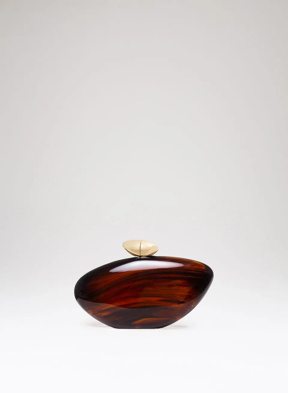 benedetta-bruzziches-borsa-armonia-turtle-shell image 1