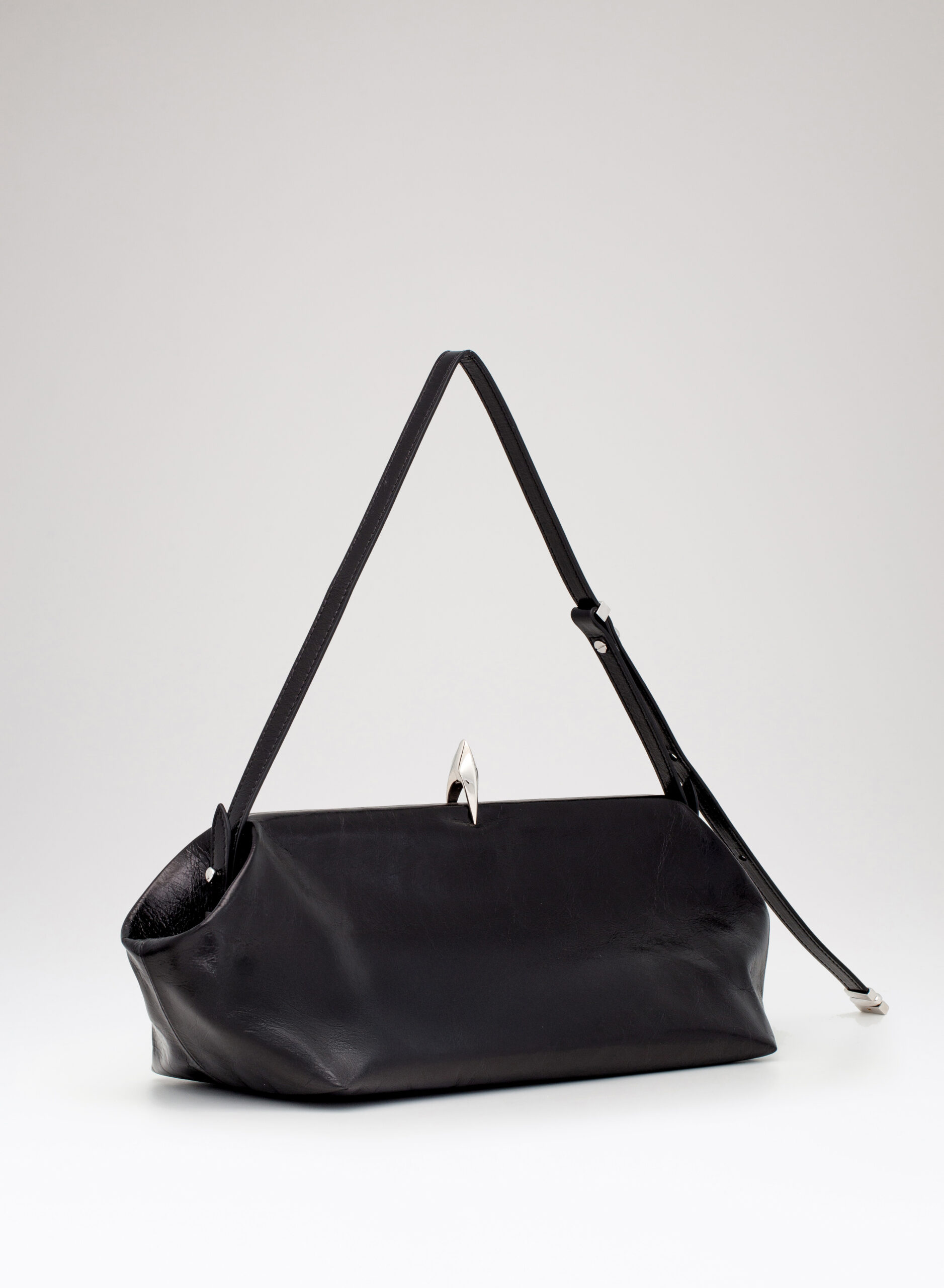 benedetta-bruzziches-sophia-borsa-donna-nightly image 4