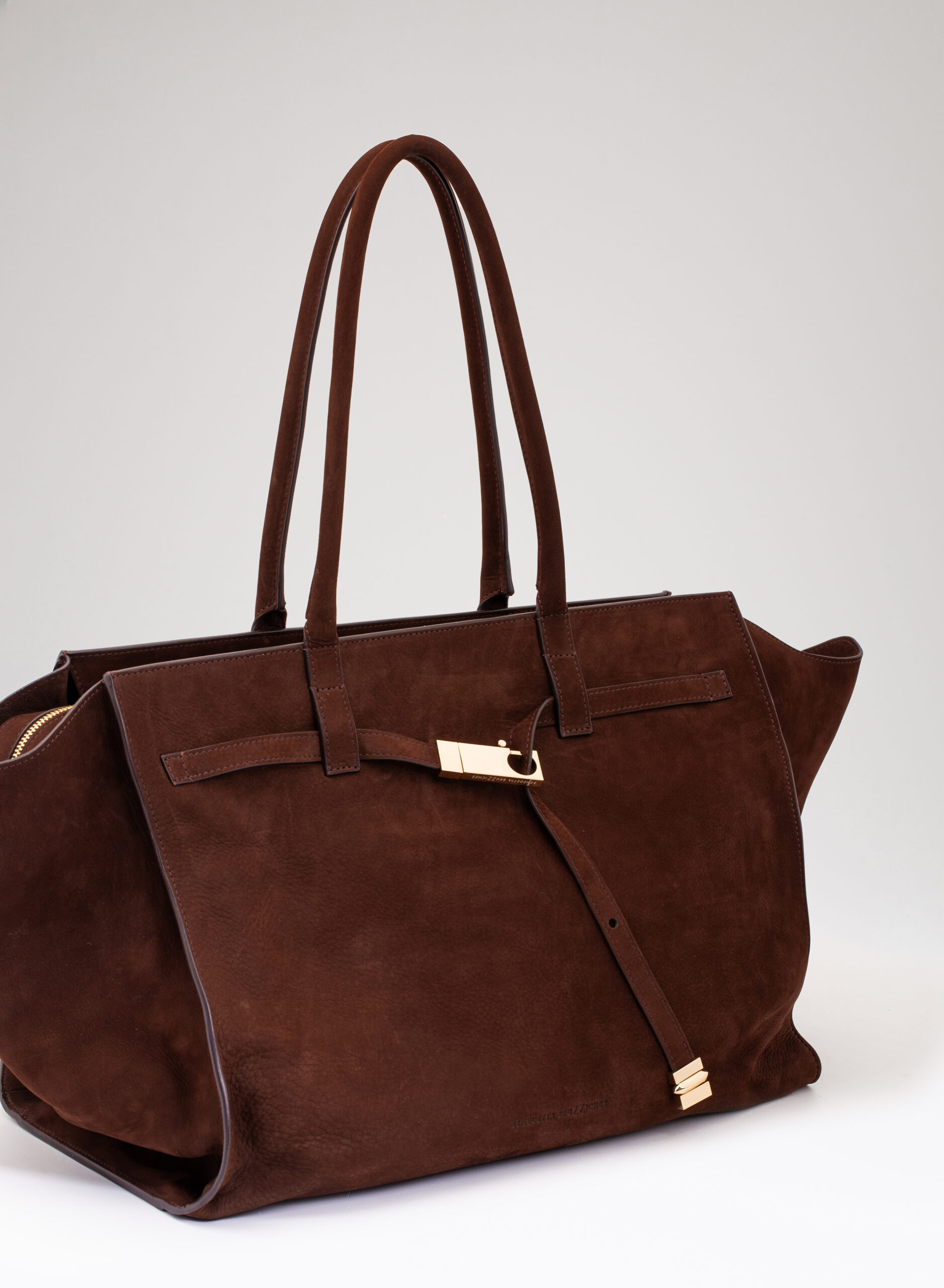 benedetta-bruzziches-mame-weekend-borsa-weekend-donna-mulled-wine image 1