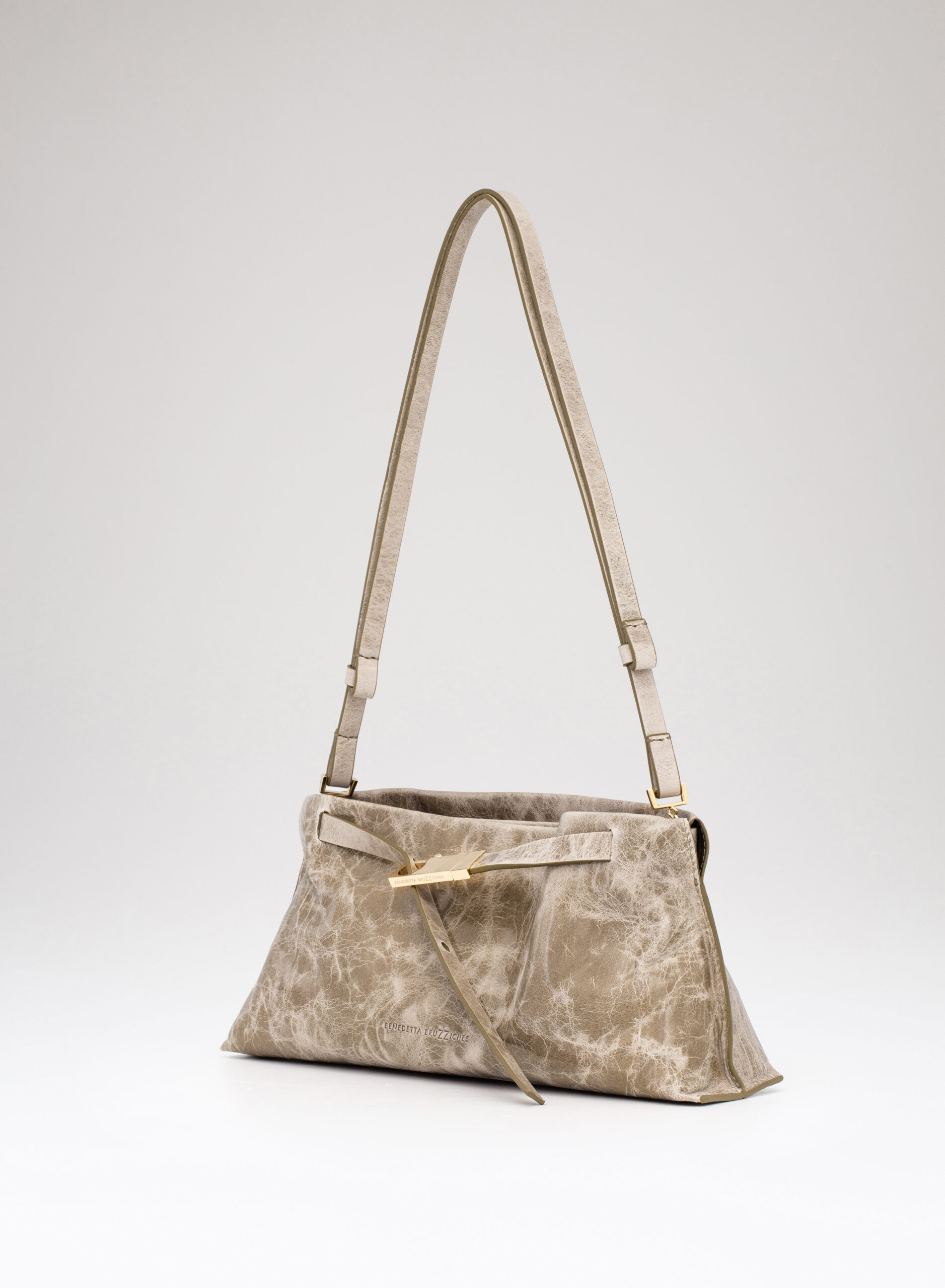 benedetta-bruzziches-lauren-borsa-donna-toasted-coconut image 2