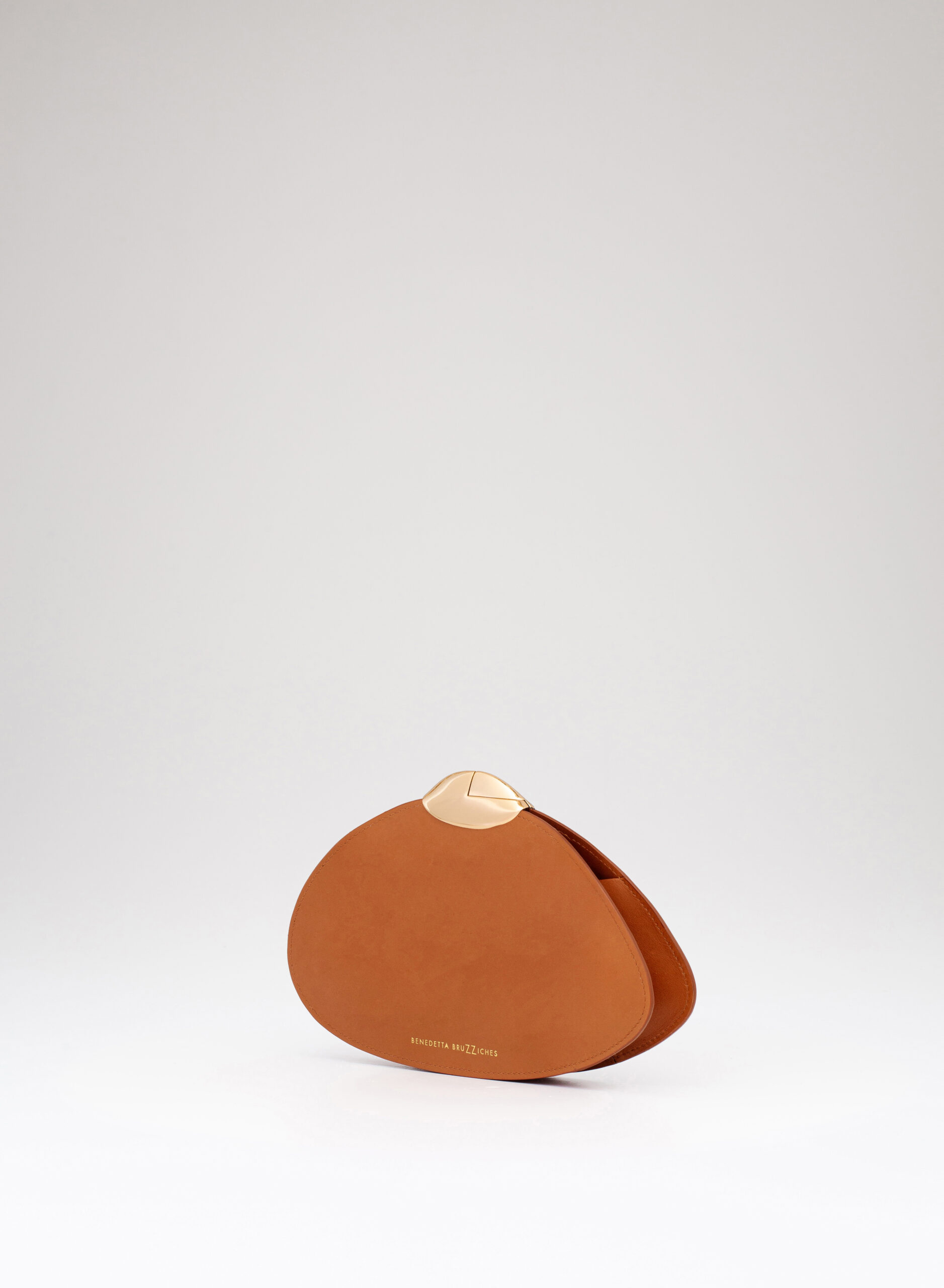 benedetta-bruzziches-belle-de-jour-borsa-donna-desert-sun image 3