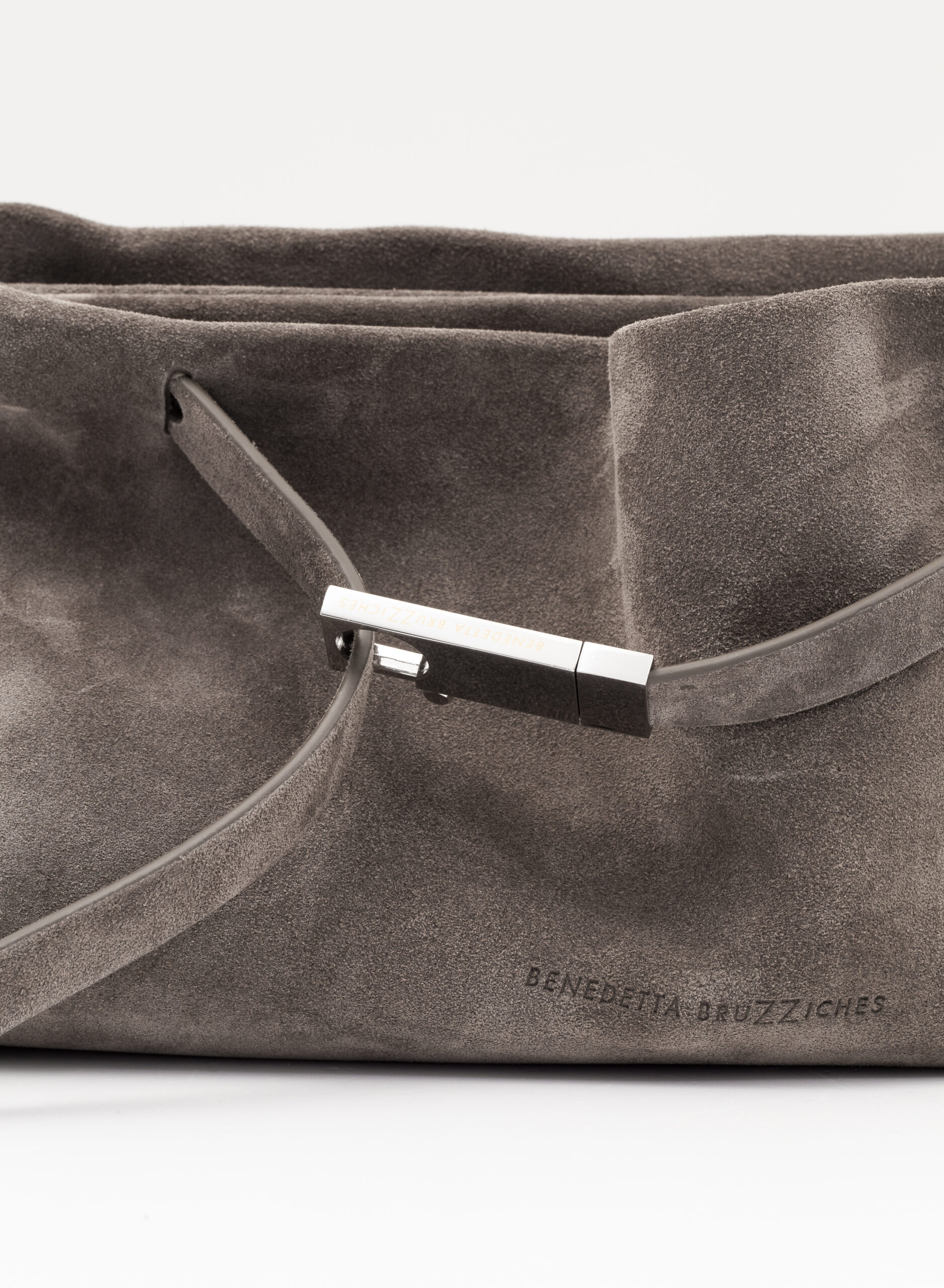 benedetta-bruzziches-lauren-borsa-donna-umber image 6