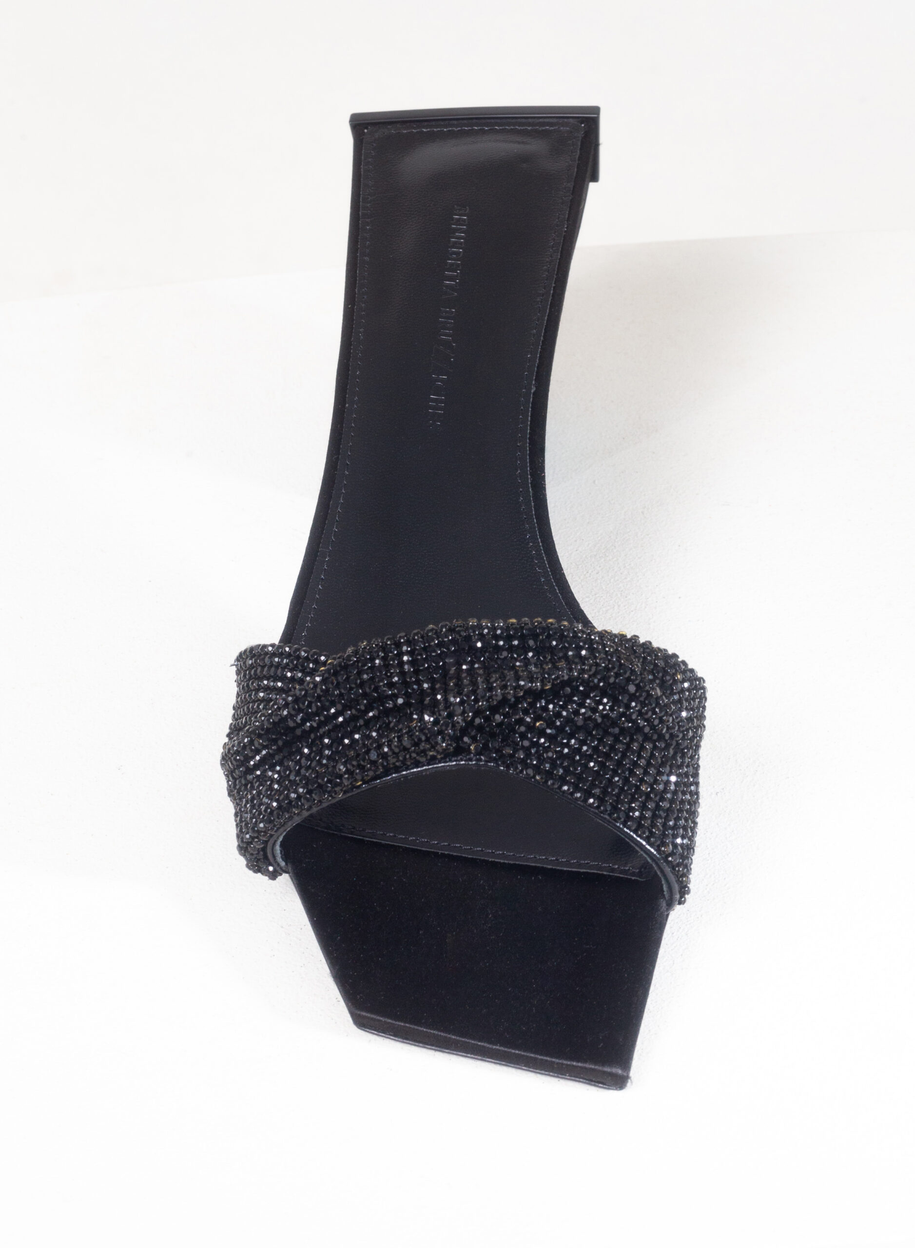 benedetta-bruzziches-goliarda-flat-james-bond-ballerine image 3