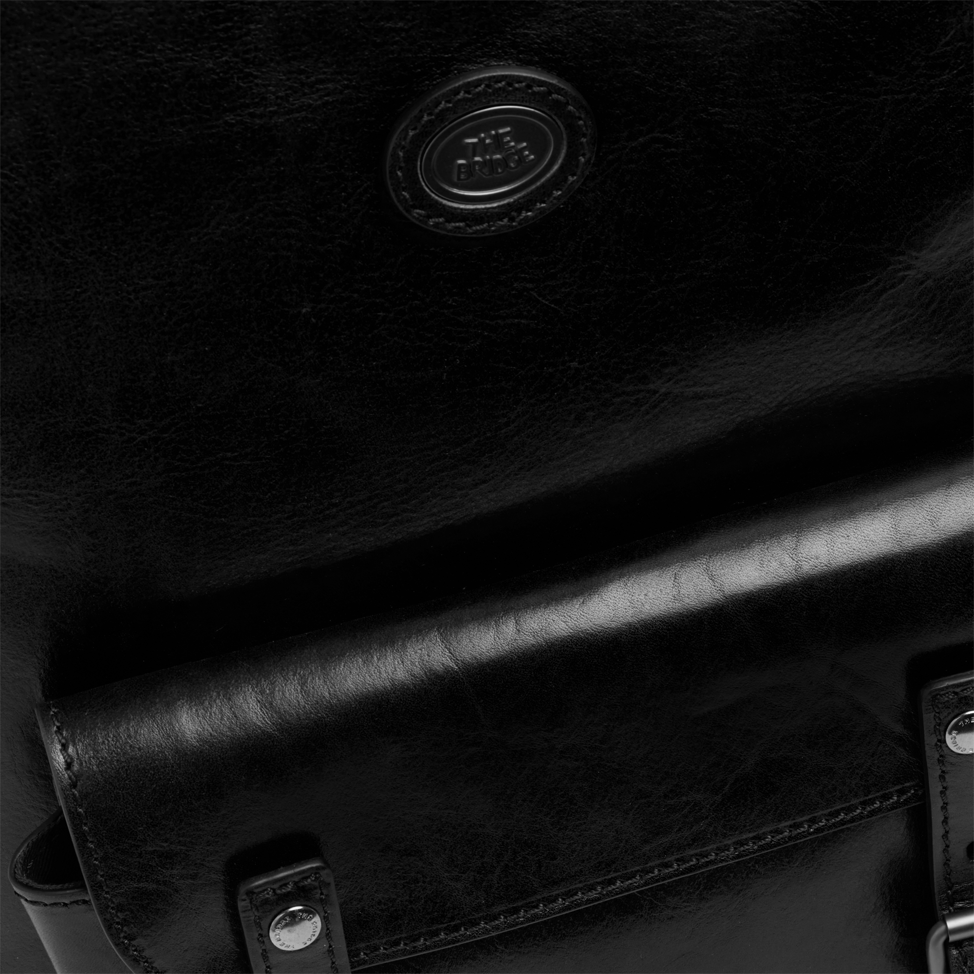 the-bridge-galileo-zaino-uomo-in-pelle-porta-pc-due-zip-nero-rutenio image 5