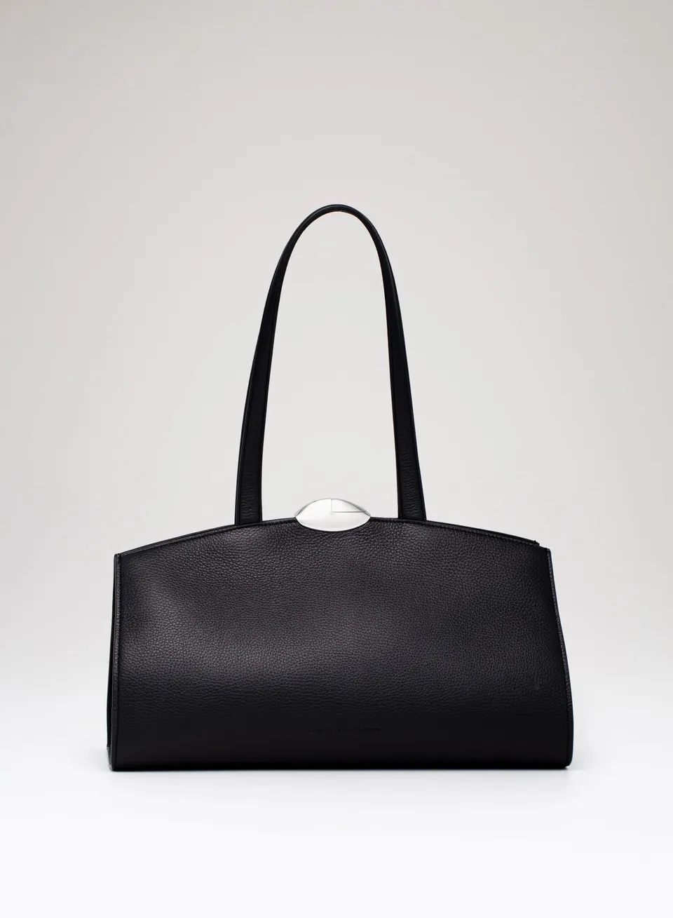 benedetta-bruzziches-serena-borsa-donna-meteorite image 1