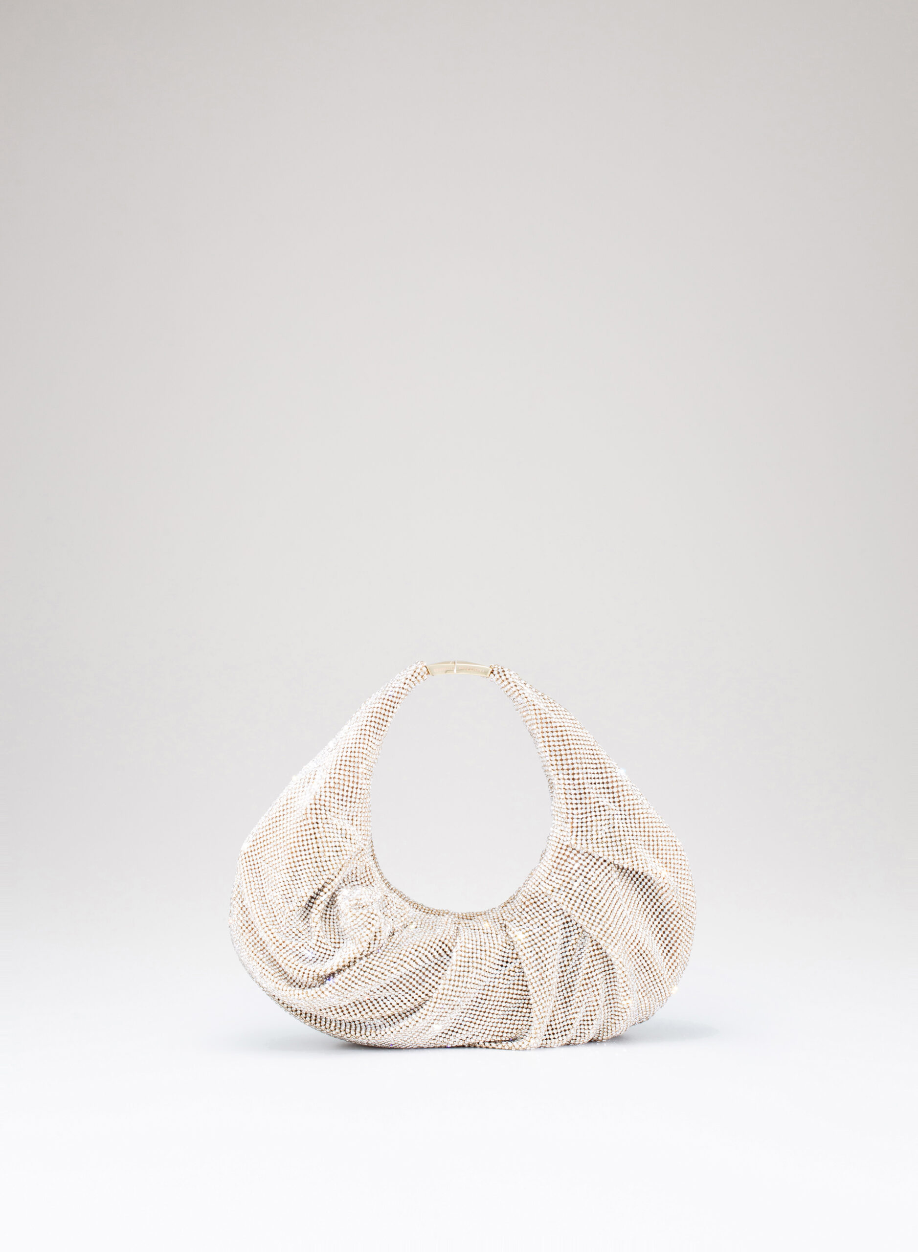 benedetta-bruzziches-yennefer-borsa-donna-morning-on-canvas image 1
