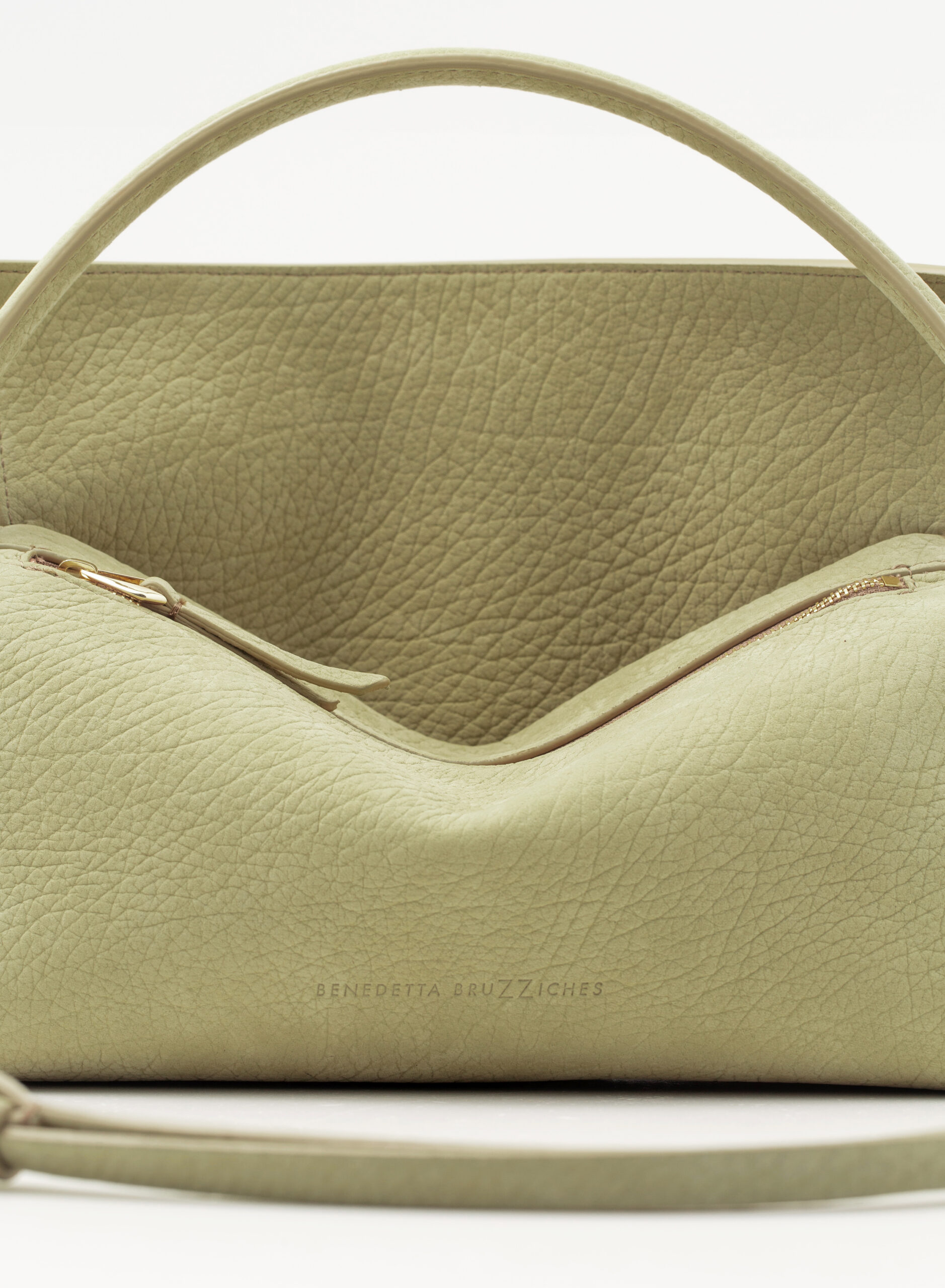 benedetta-bruzziches-elif-borsa-donna-margarita image 5