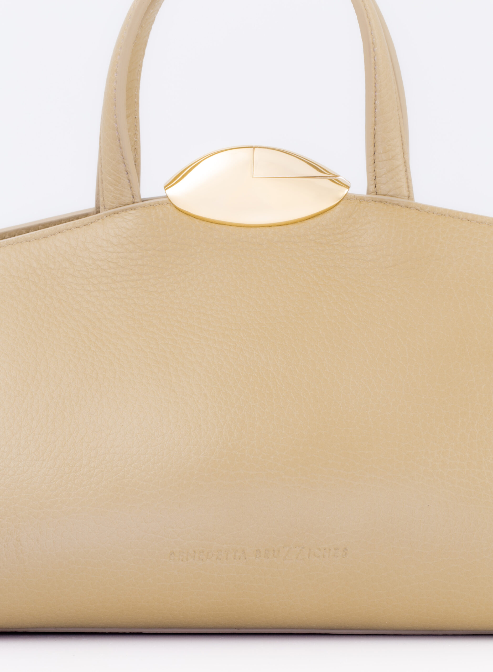 benedetta-bruzziches-serena-la-petite-borsa-donna-incense image 7