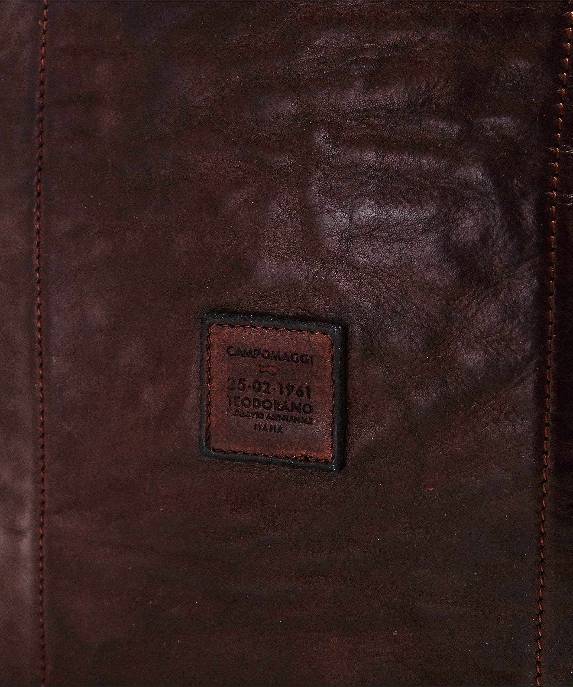 campomaggi-zaino-uomo-in-pelle-marrone-scuro-38x29x18-cm image 4
