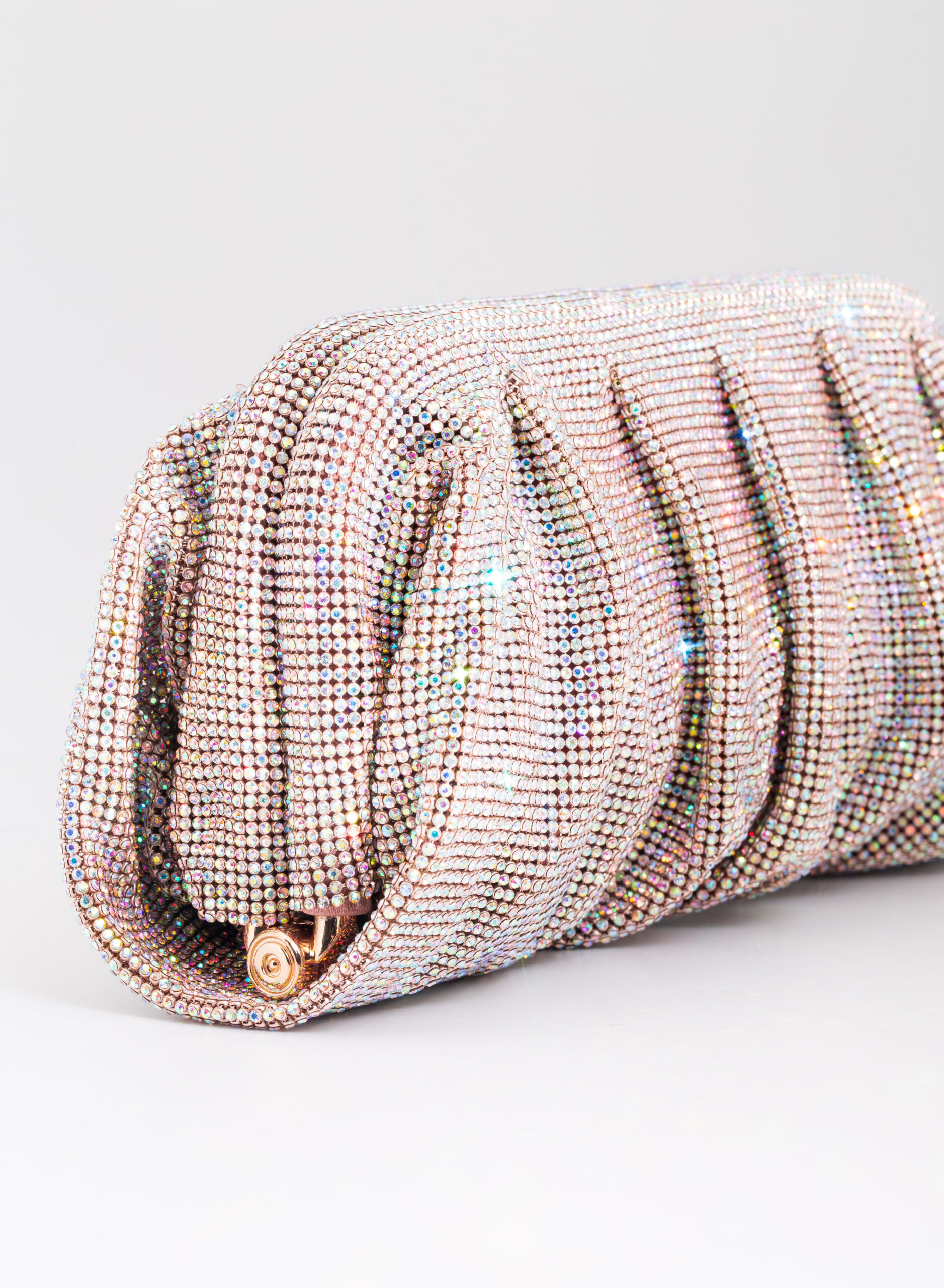 benedetta-bruzziches-venus-la-grande-borsa-donna-chapelloise image 5