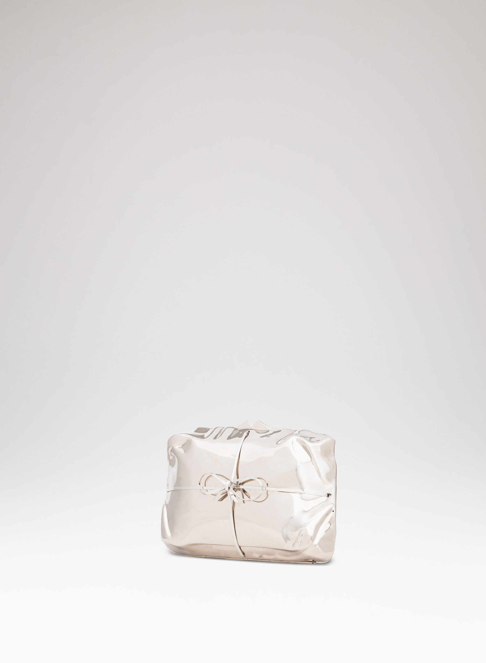 benedetta-bruzziches-cabaret-borsa-donna-crystal-on-silver image 1