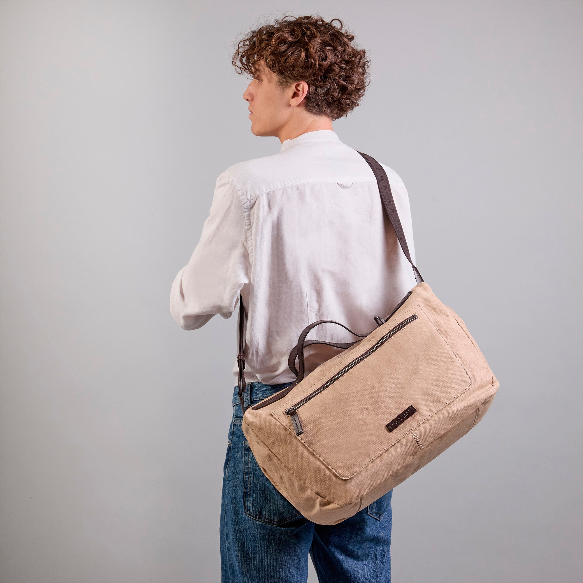 the-bridge-igor-duffle-borsone-viaggio-uomo-in-pelle-e-tessuto-naturale-testa-di image 6