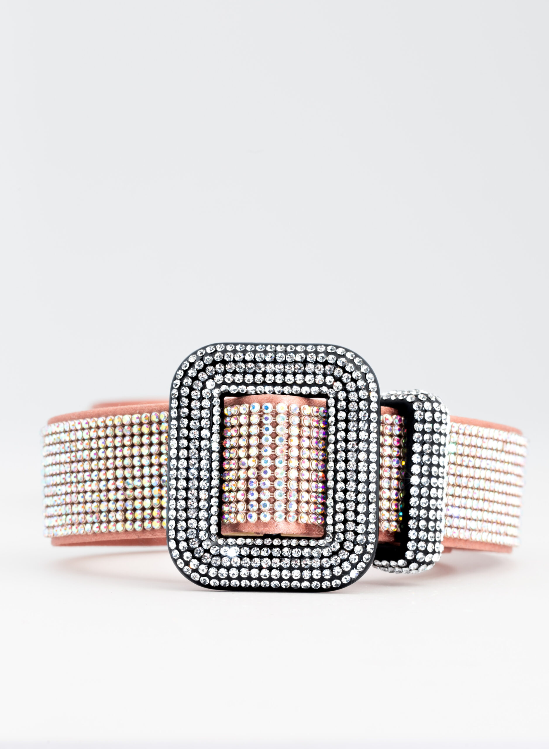 benedetta-bruzziches-venus-belt-la-petite-cintura-donna-chapelloise image 2