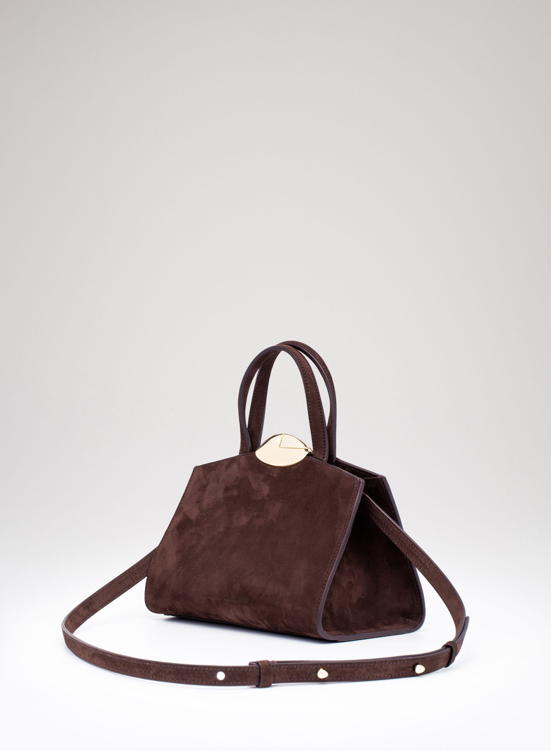 benedetta-bruzziches-serena-la-petite-borsa-donna-mulled-wine image 2