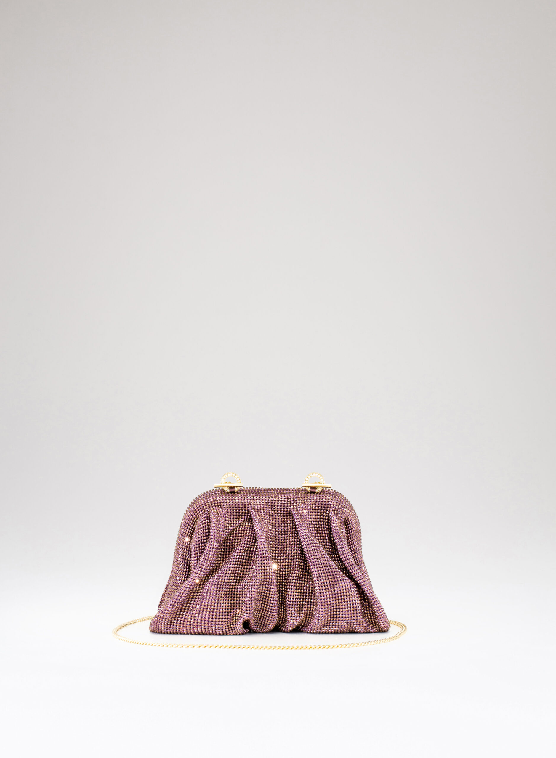 benedetta-bruzziches-venus-la-petite-borsa-donna-adorable-grimilde image 3