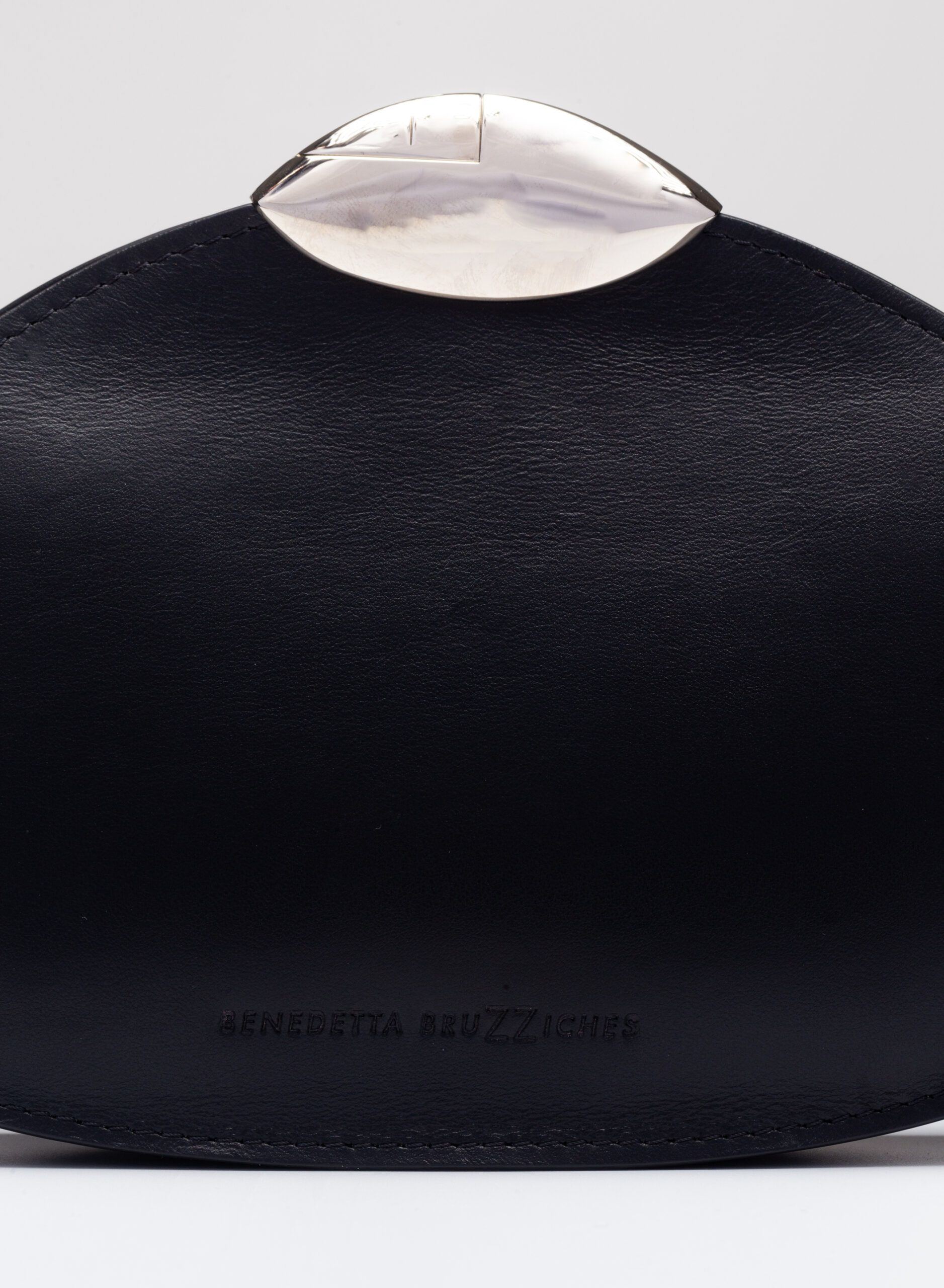 benedetta-bruzziches-belle-de-jour-nightly-borsa-donna image 6