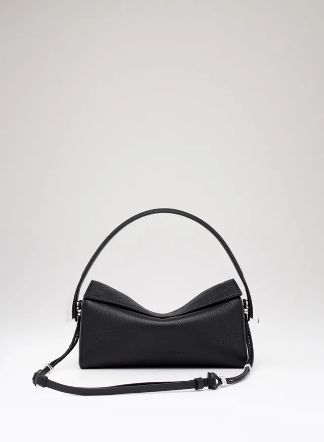 benedetta-bruzziches-elif-borsa-donna-meteorite image 1