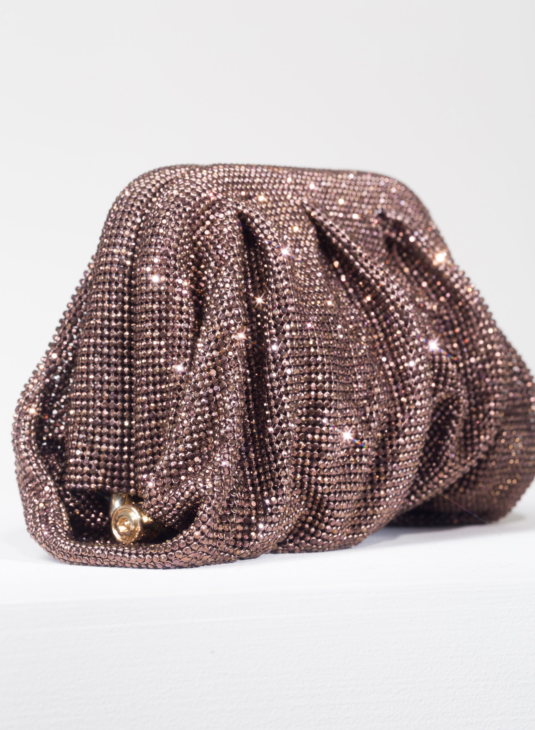benedetta-bruzziches-venus-la-petite-borsa-donna-chocolat image 5