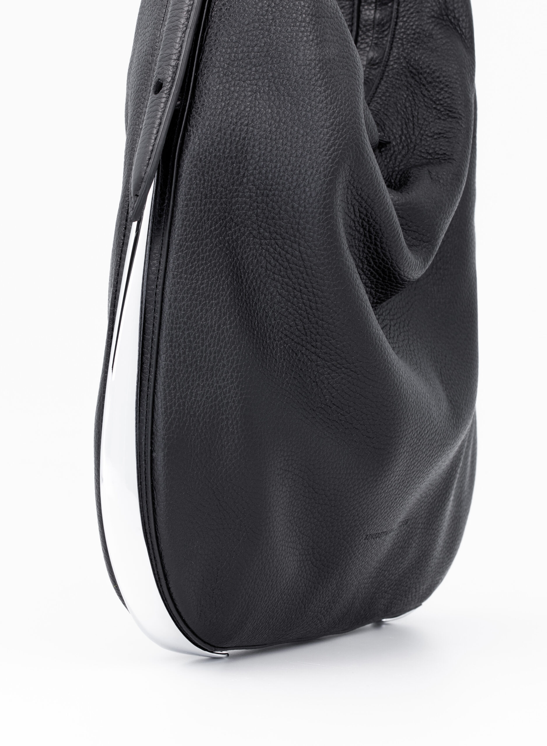 benedetta-bruzziches-amalia-la-grande-borsa-donna-meteorite image 5