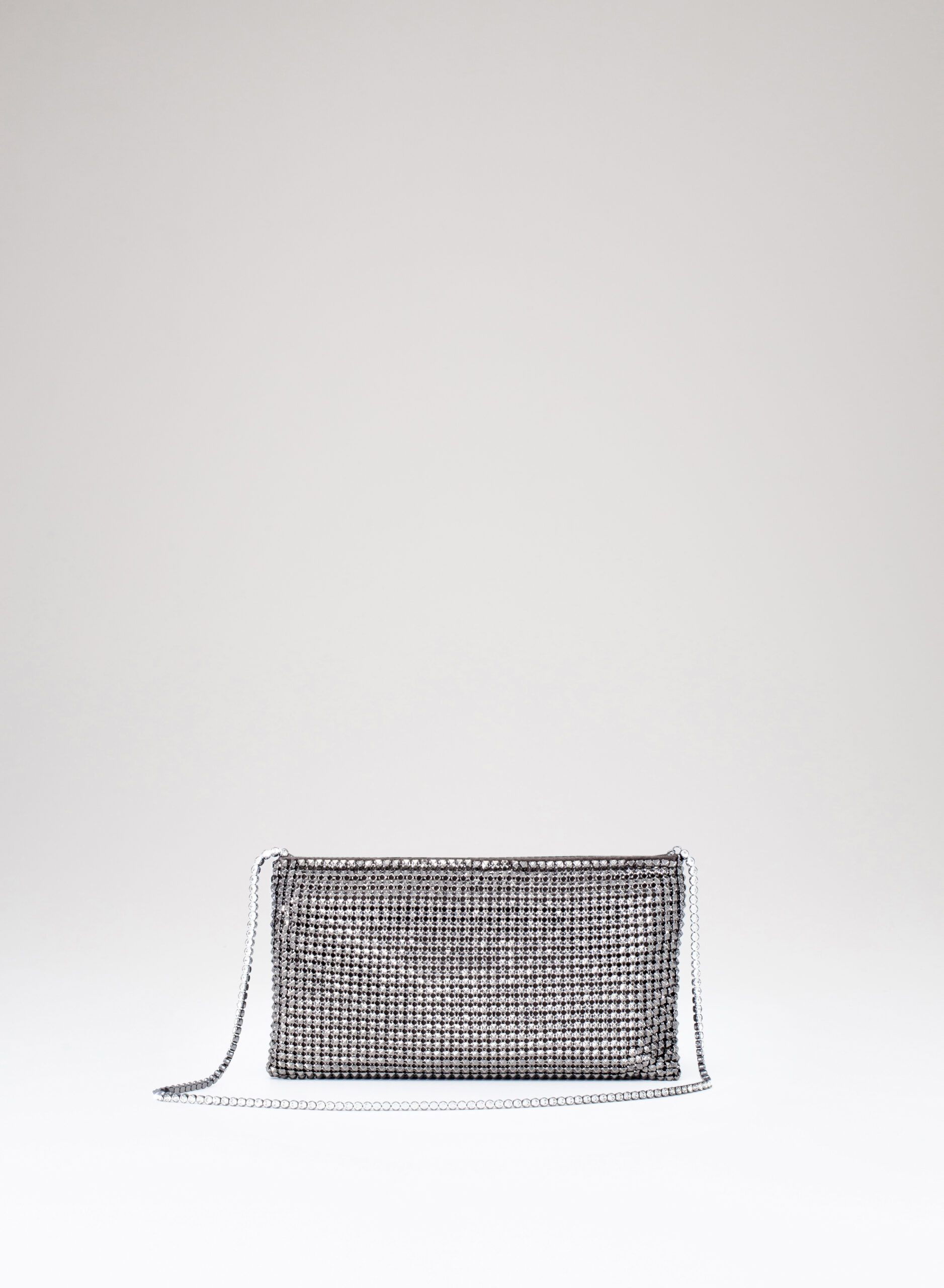 benedetta-bruzziches-your-best-friend-la-petite-borsa-donna-spike-on-me image 1