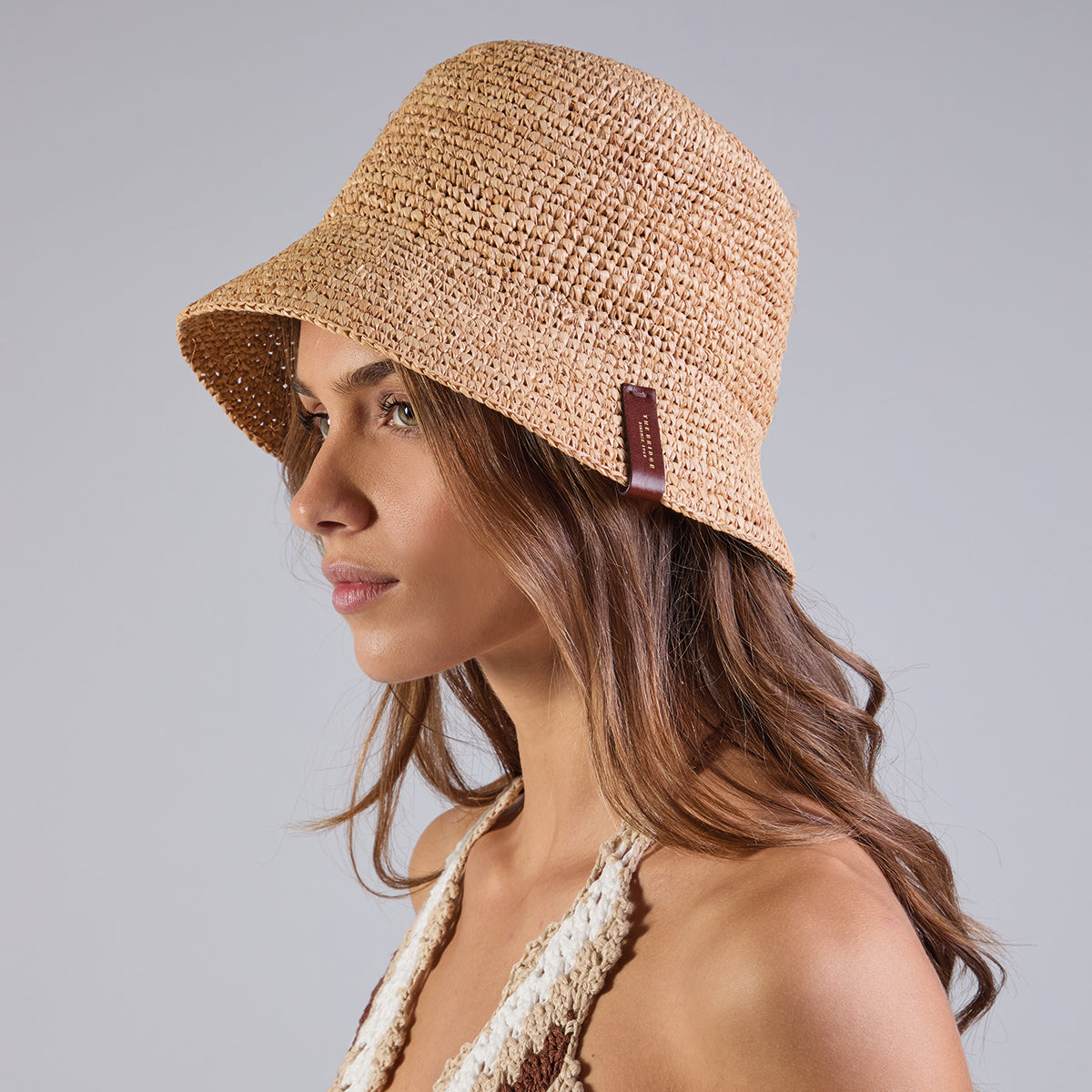 the-bridge-cappello-donna-in-paglia-naturale-con-dettaglio-pelle-oro image 2