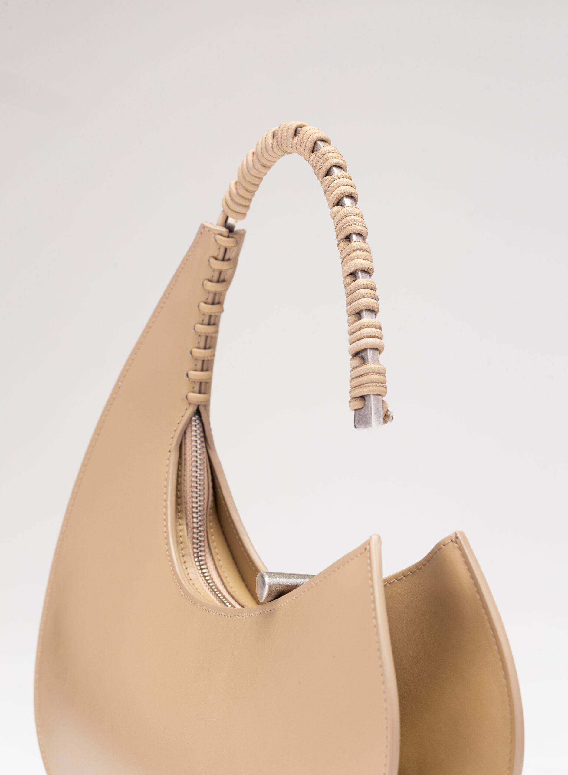 benedetta-bruzziches-raffaella-trench-coat-borsa-donna-premium image 7