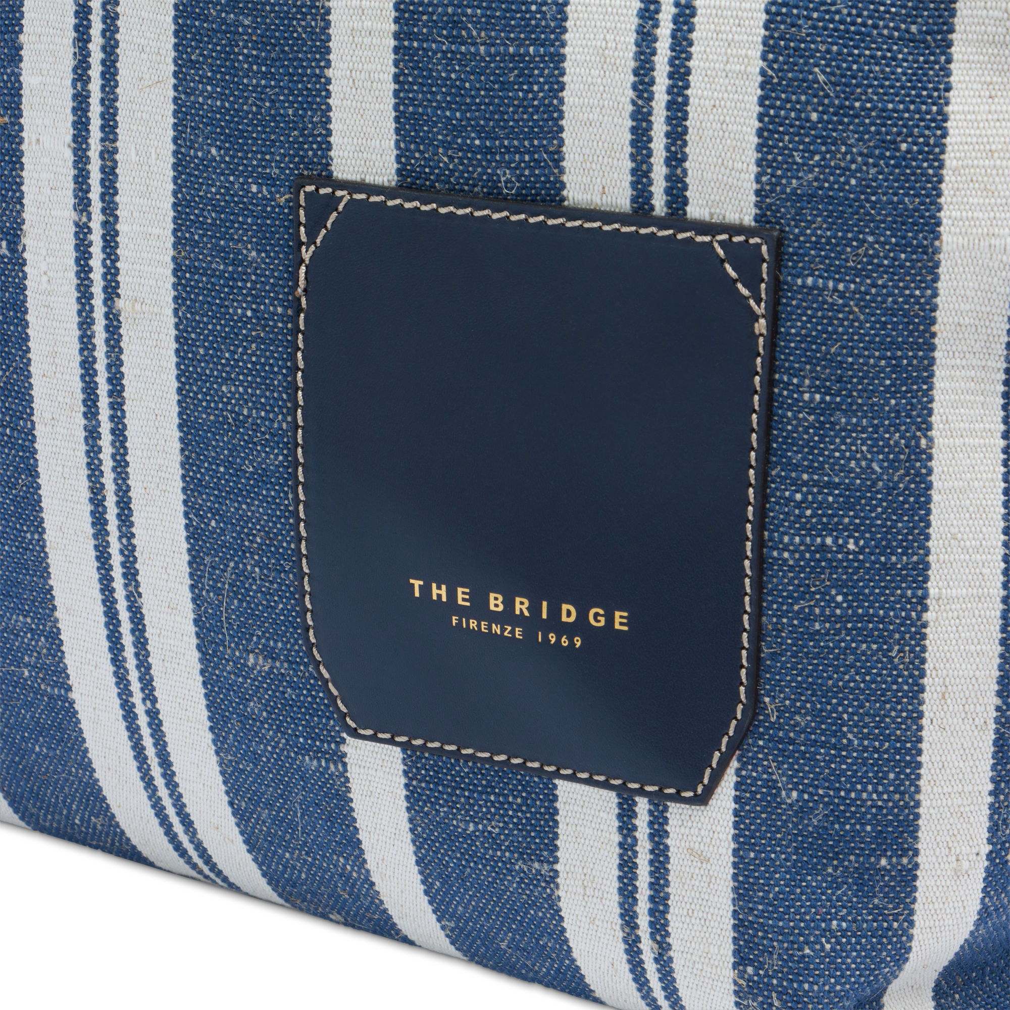 the-bridge-luna-ss26-shopper-in-pelle-e-tessuto-blu-naturale-oro image 5