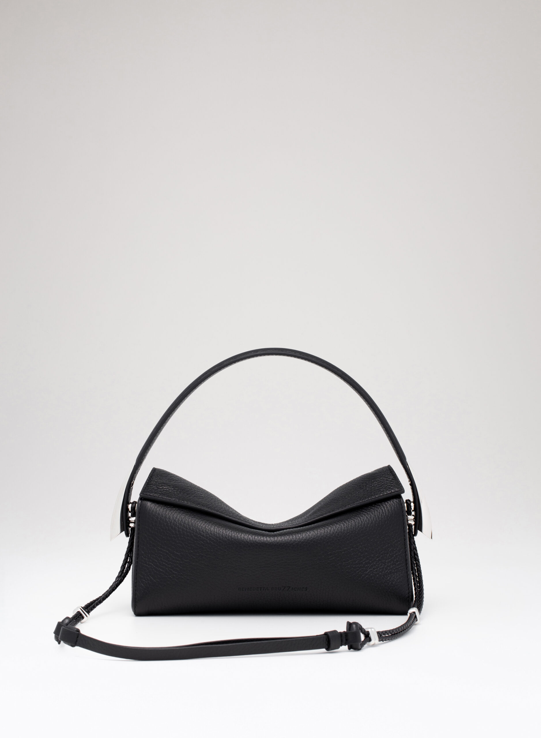 benedetta-bruzziches-elif-borsa-donna-meteorite image 1