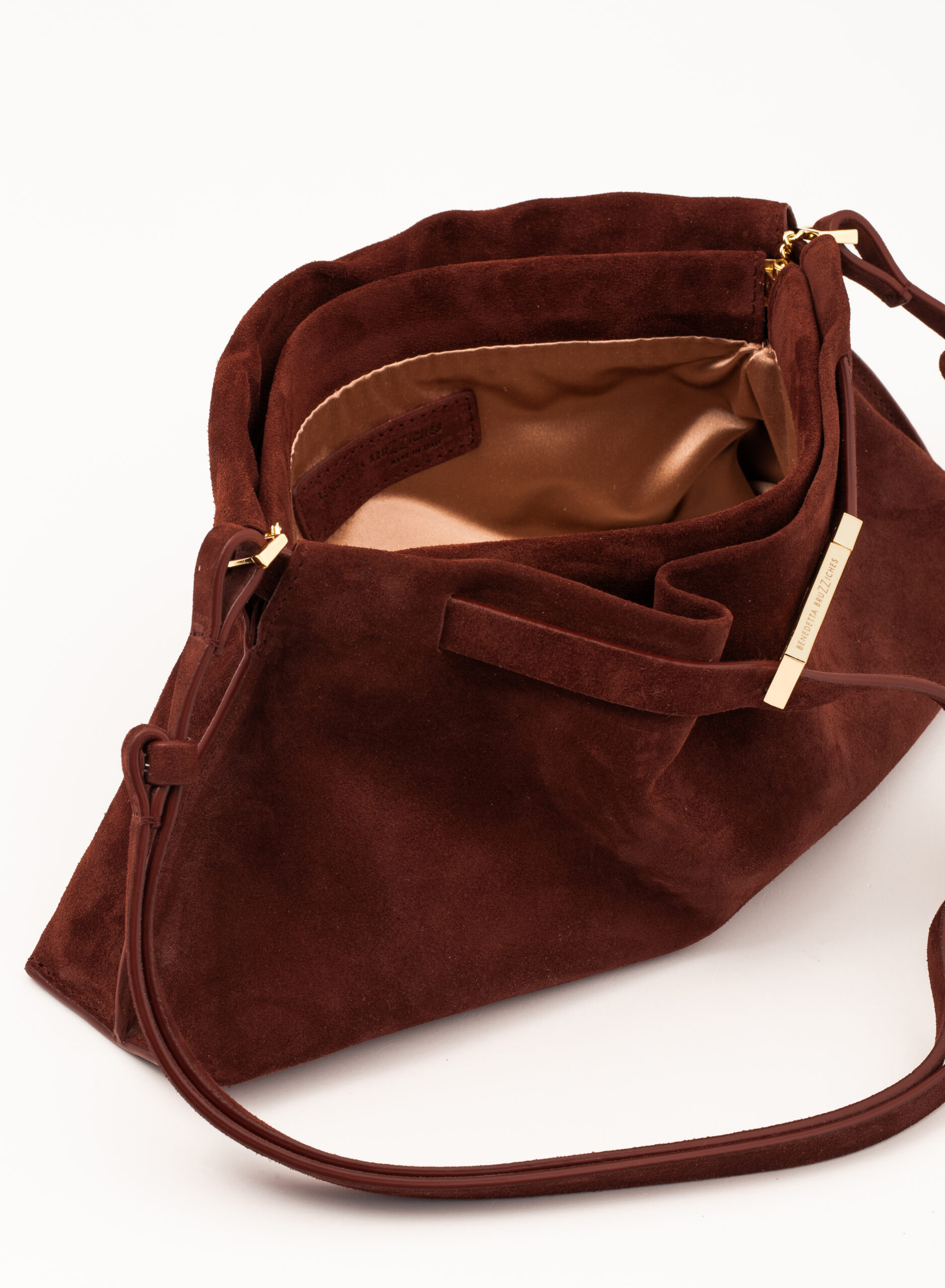 benedetta-bruzziches-lauren-borsa-donna-sangria image 3
