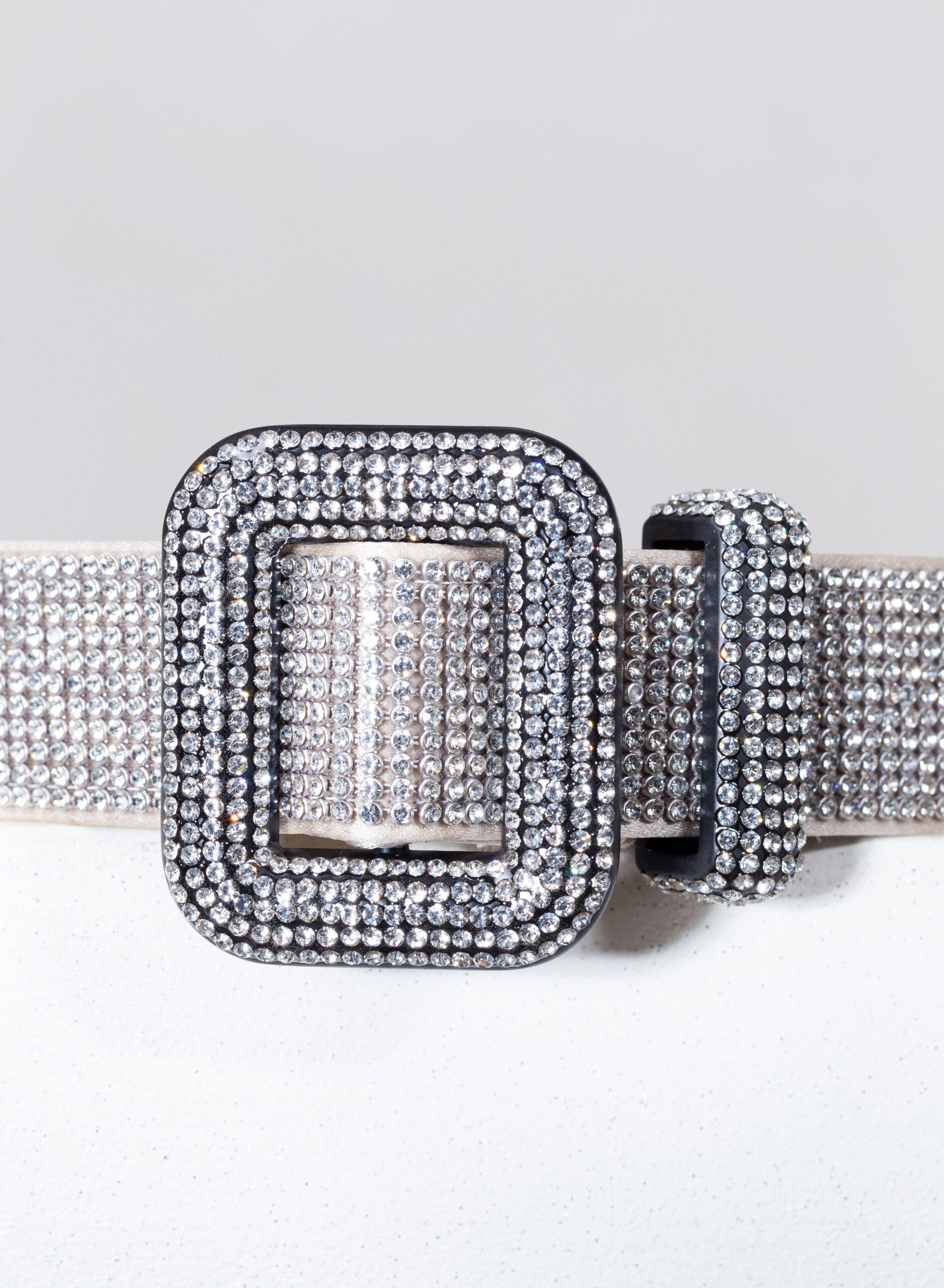 benedetta-bruzziches-venus-belt-la-petite-cintura-donna-crystal-on-silver image 4