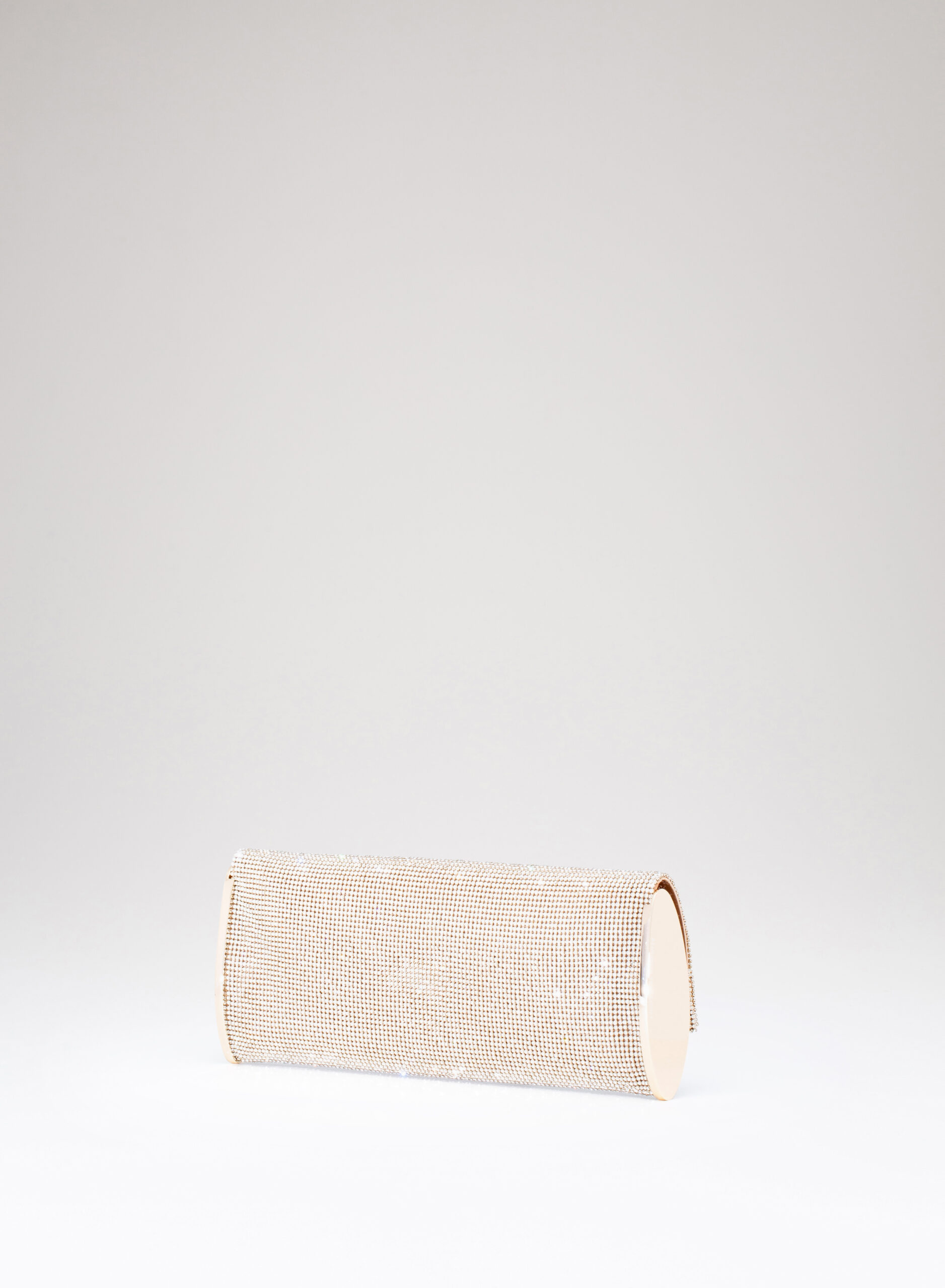 benedetta-bruzziches-kate-borsa-donna-morning-on-canvas image 7