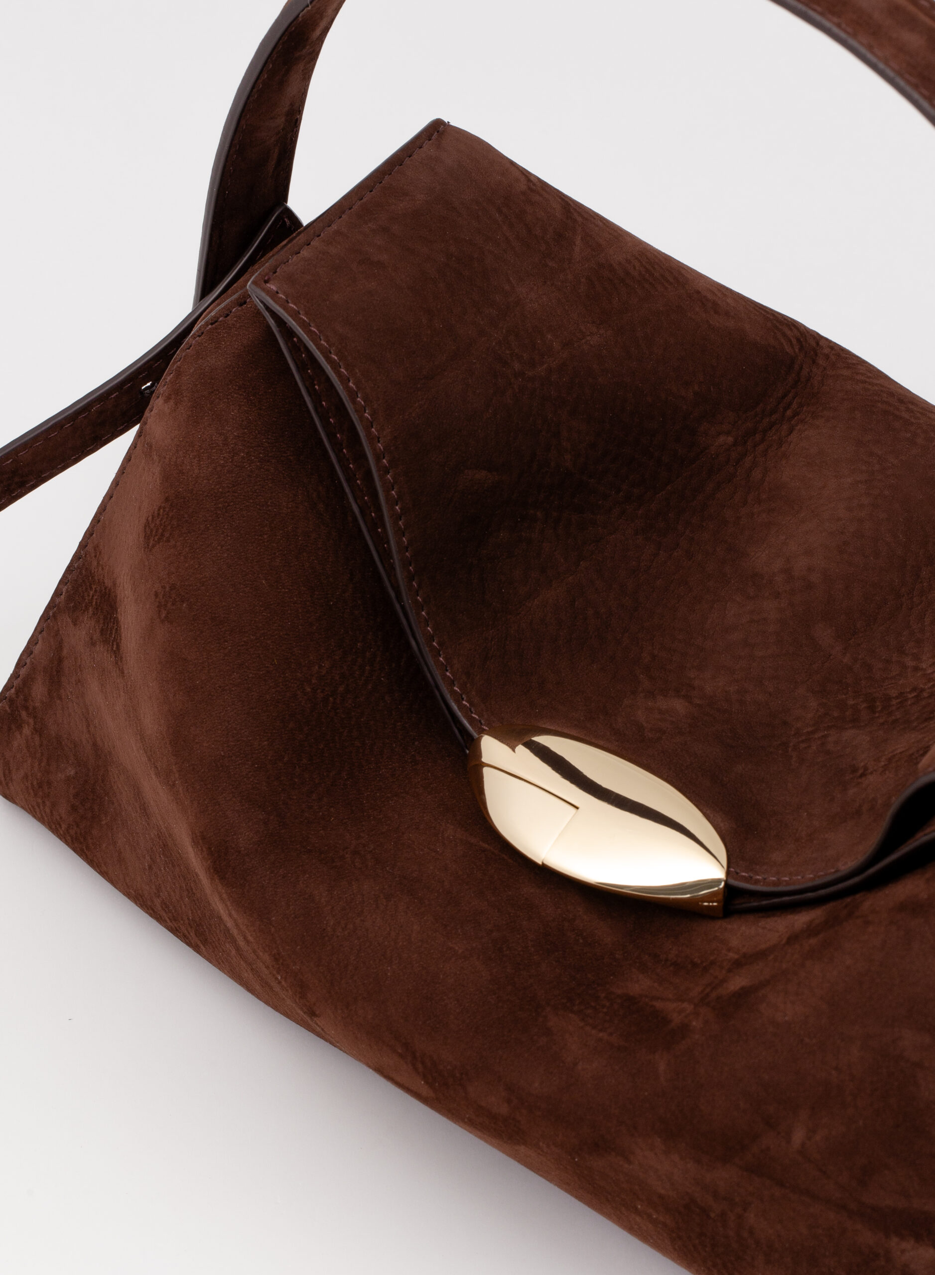 benedetta-bruzziches-elif-la-grande-borsa-donna-mulled-wine image 6
