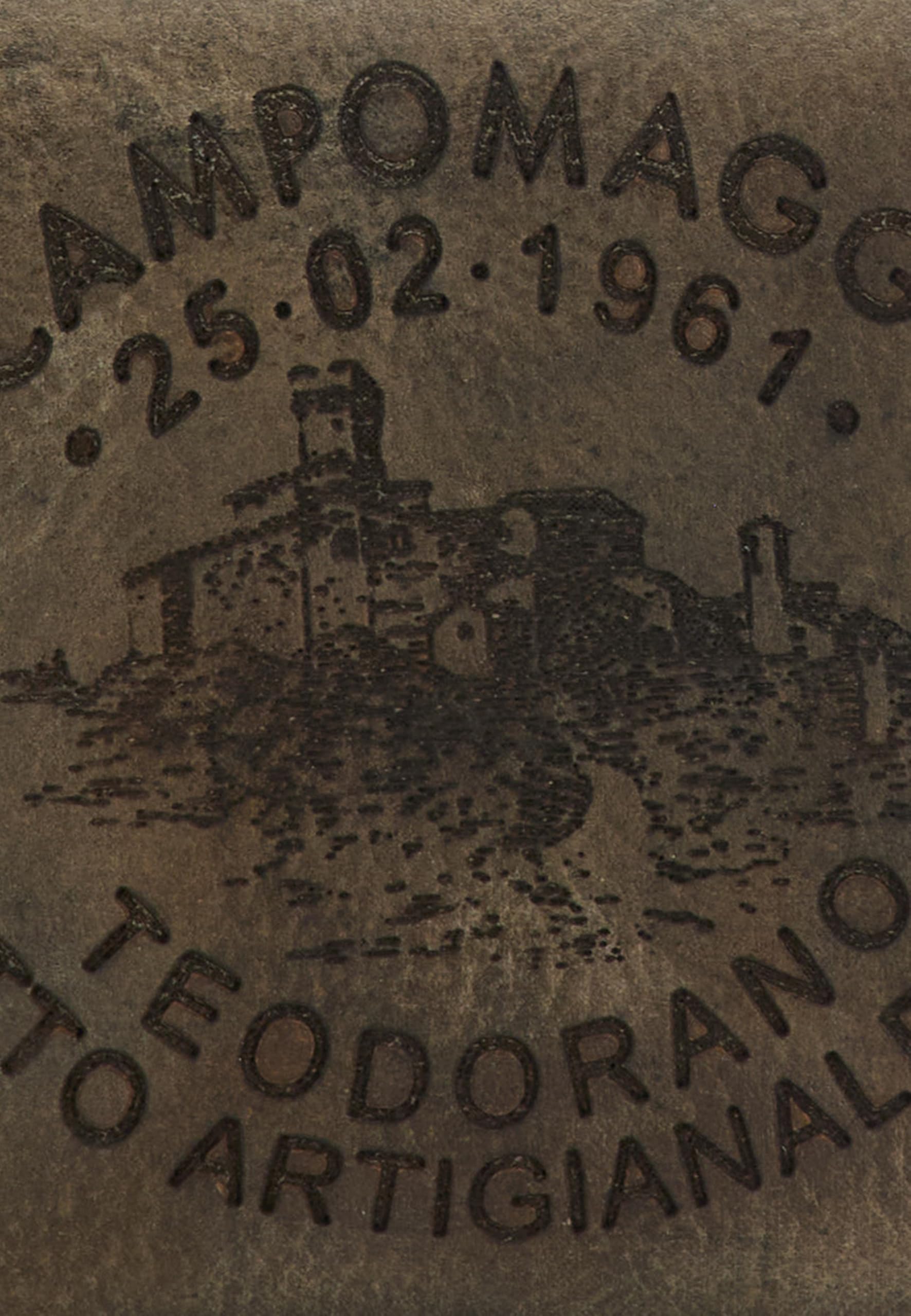 campomaggi-cefal-floriana-oggettistica-in-pelle image 4