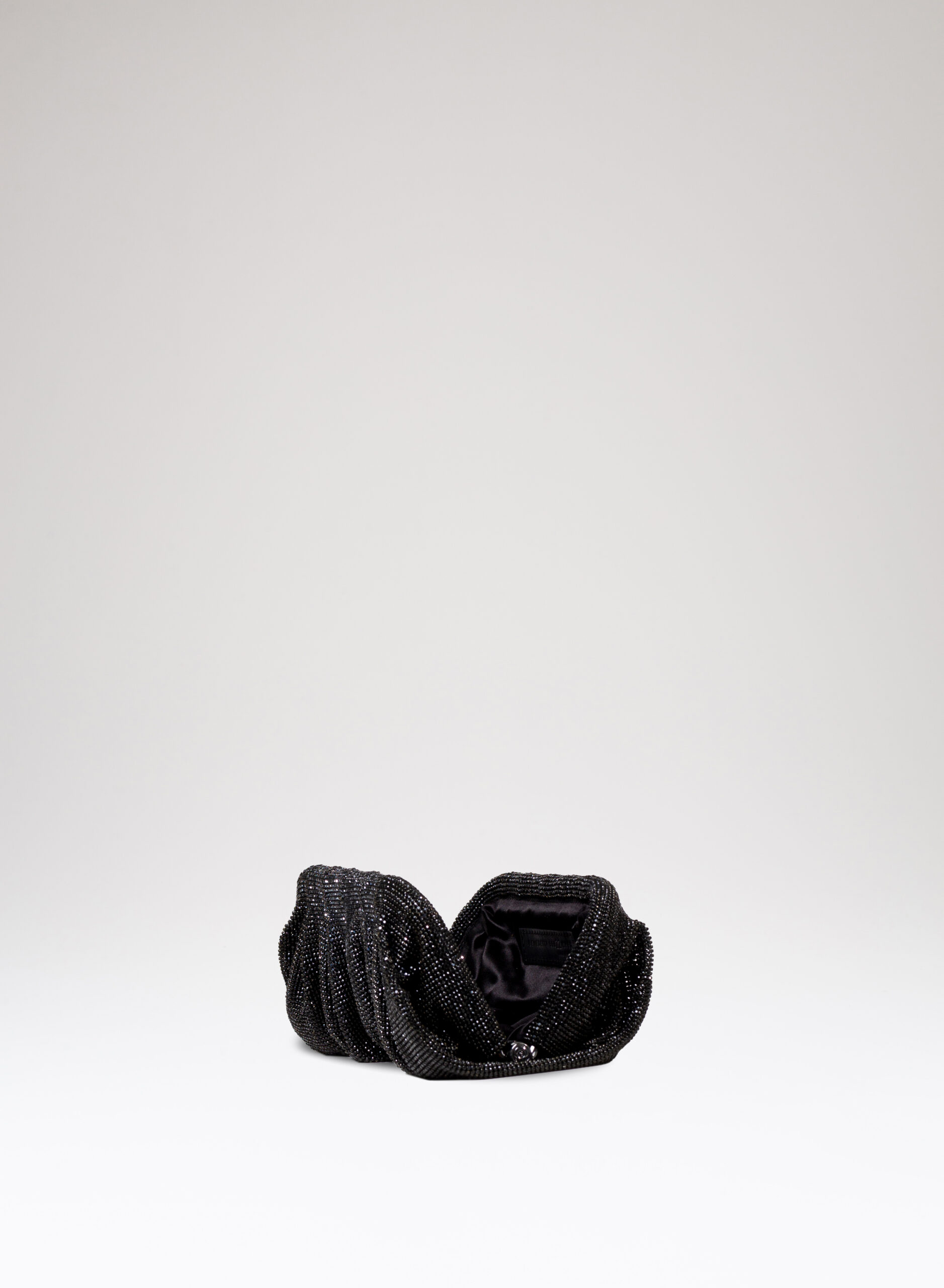 benedetta-bruzziches-venus-la-grande-james-bond-borsa-grande-donna-premium image 4