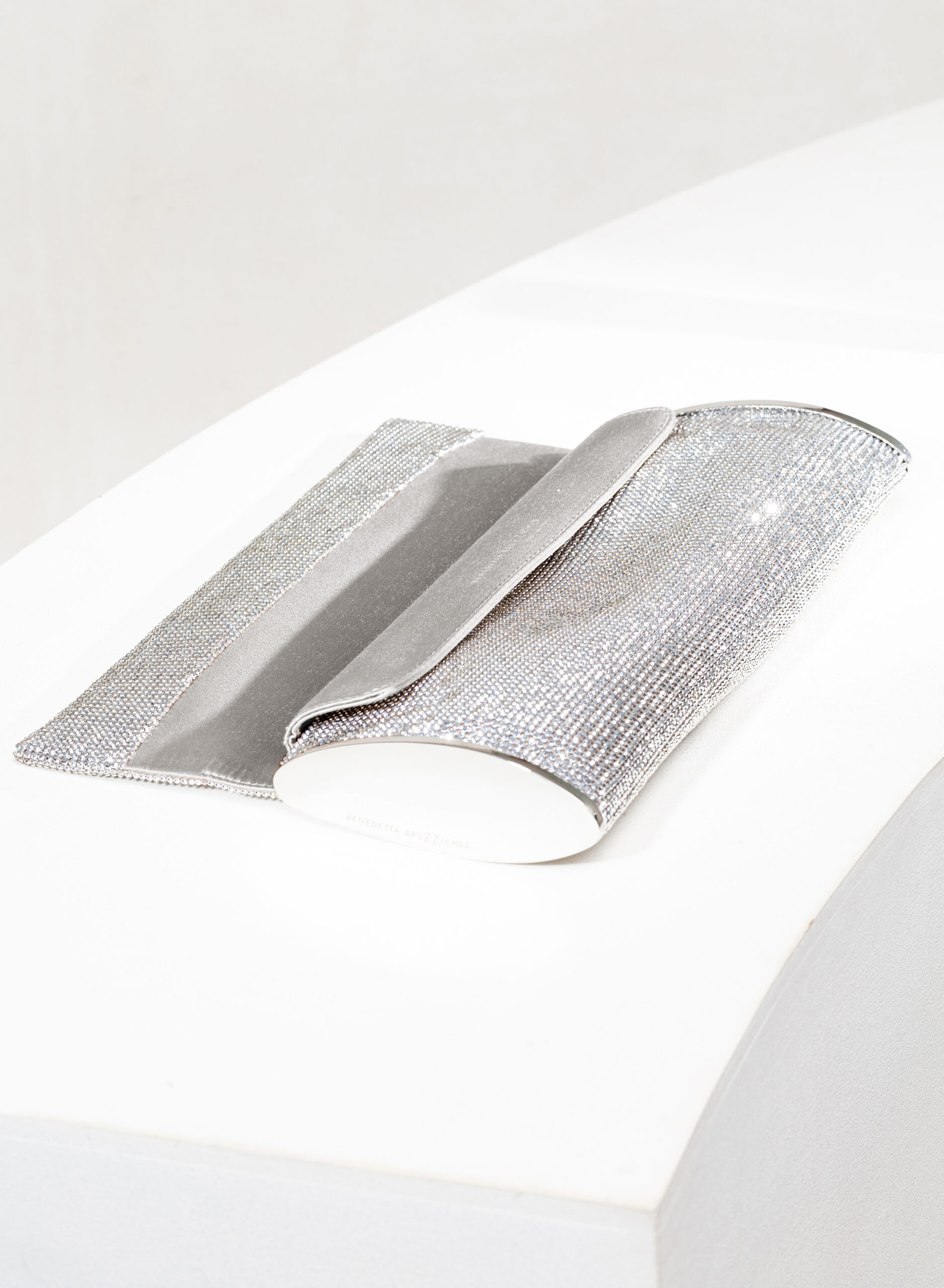 benedetta-bruzziches-kate-gli-amanti-in-grigio-borsa-donna-premium image 8