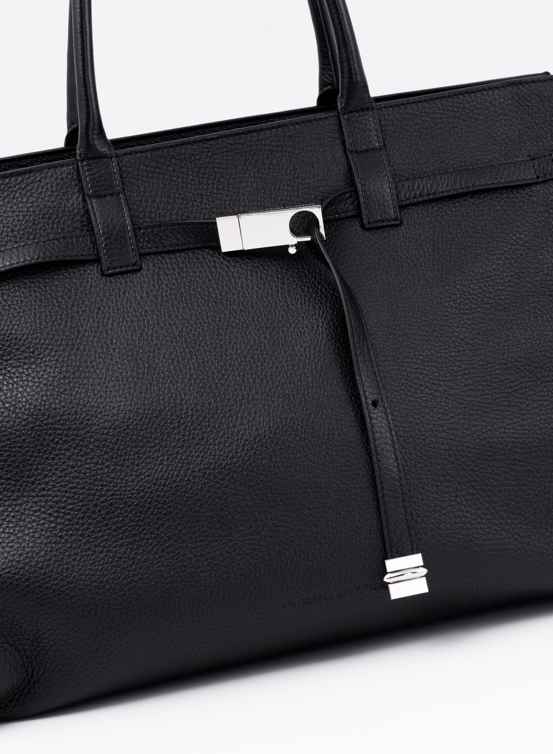 benedetta-bruzziches-mame-weekend-borsa-donna-meteorite image 6
