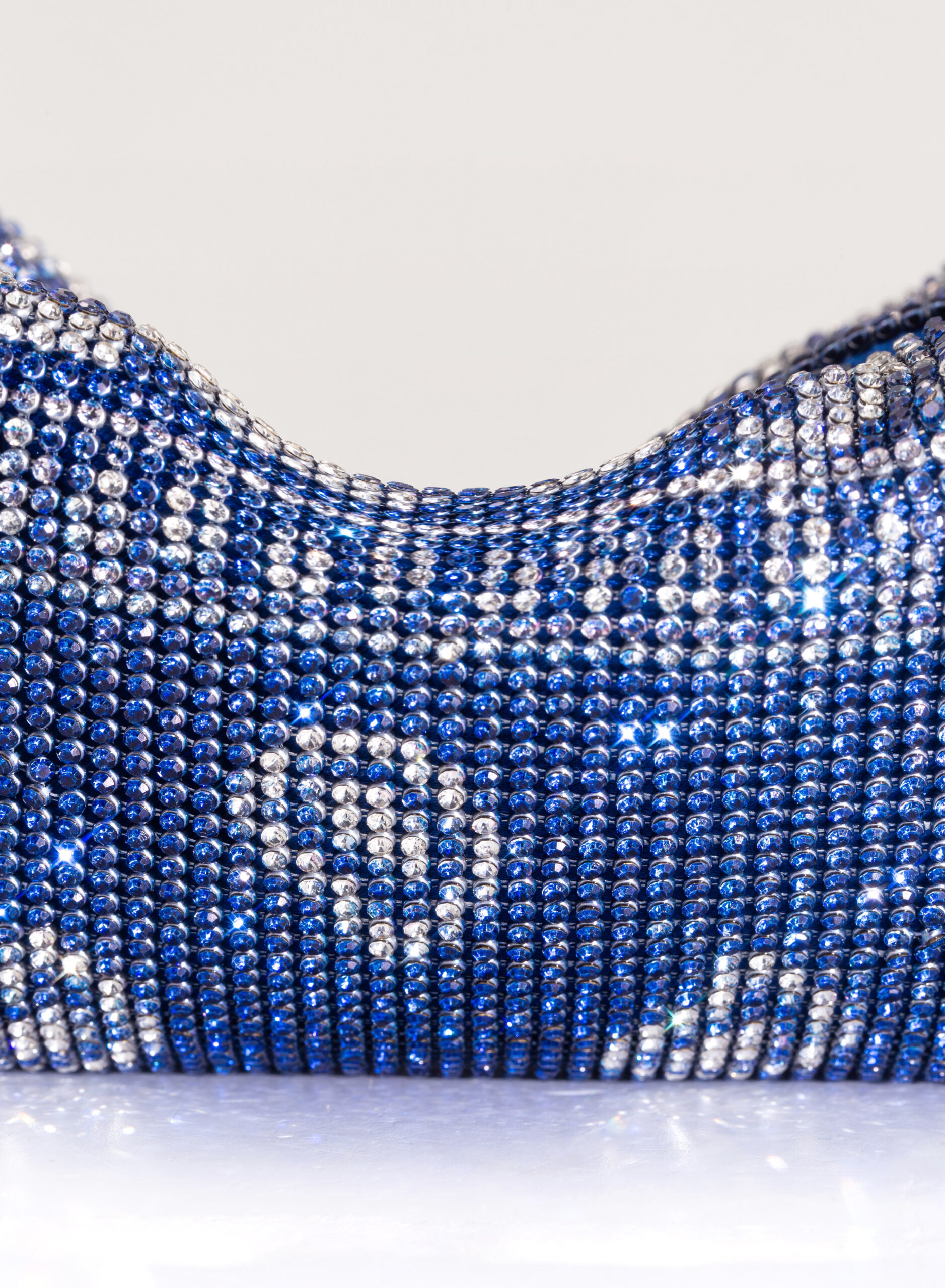 benedetta-bruzziches-your-best-friend-la-grande-borsa-donna-blue-bandana image 6