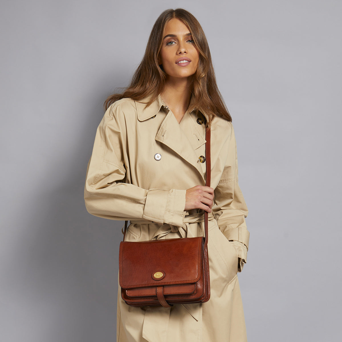 the-bridge-story-borsa-in-pelle-a-tracolla-a-scomparti-marrone-oro image 5