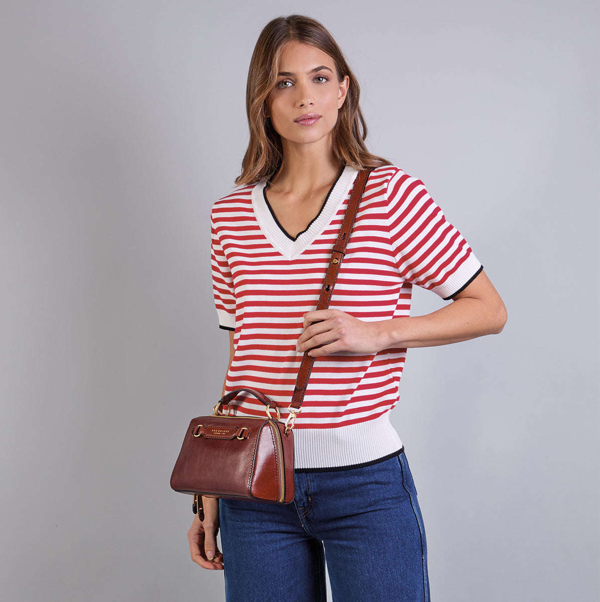 the-bridge-laura-borsa-a-mano-in-pelle-con-tracolla-removibile-azzurro image 6